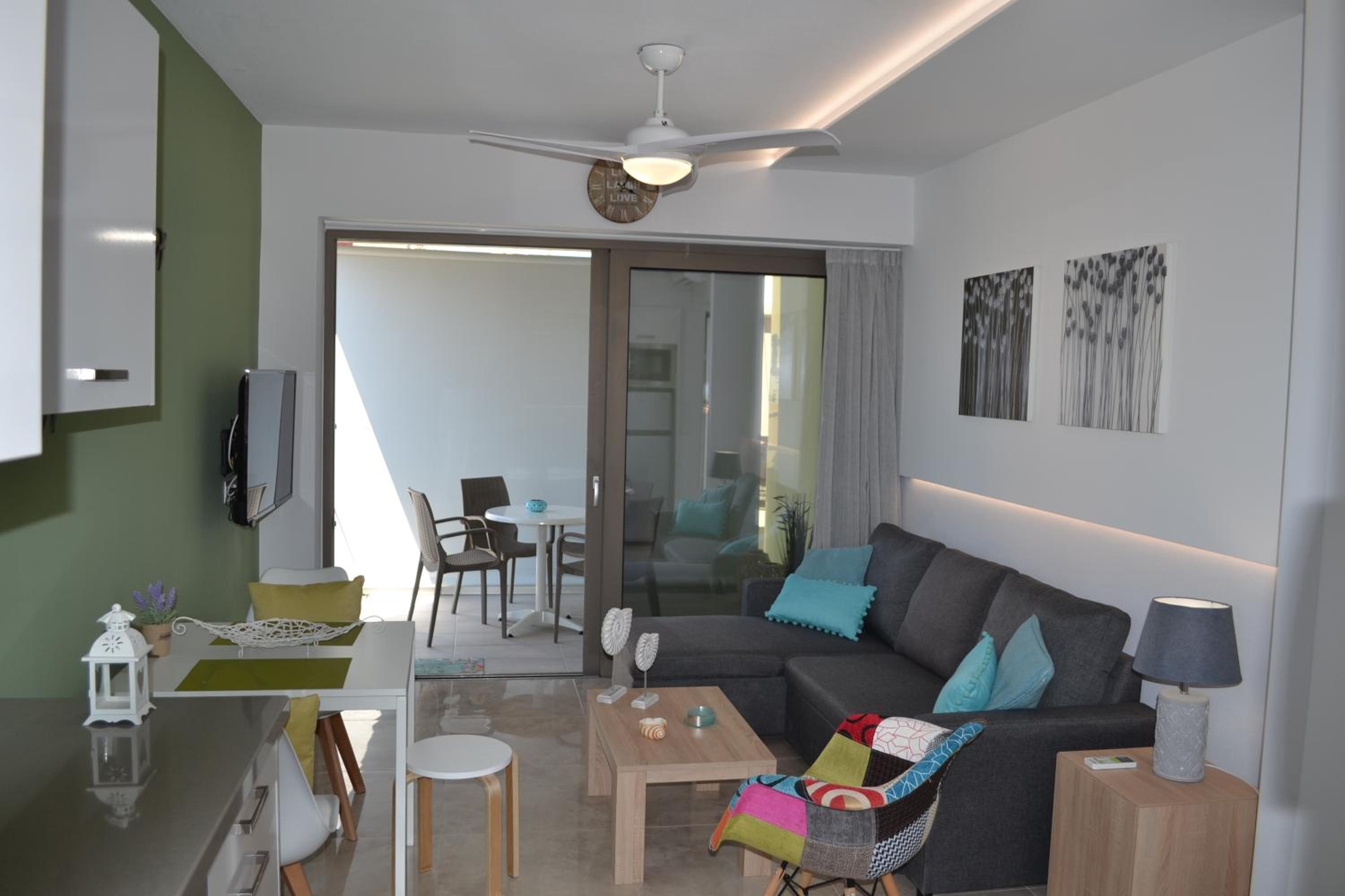 Filia Luxury Apartments view 4