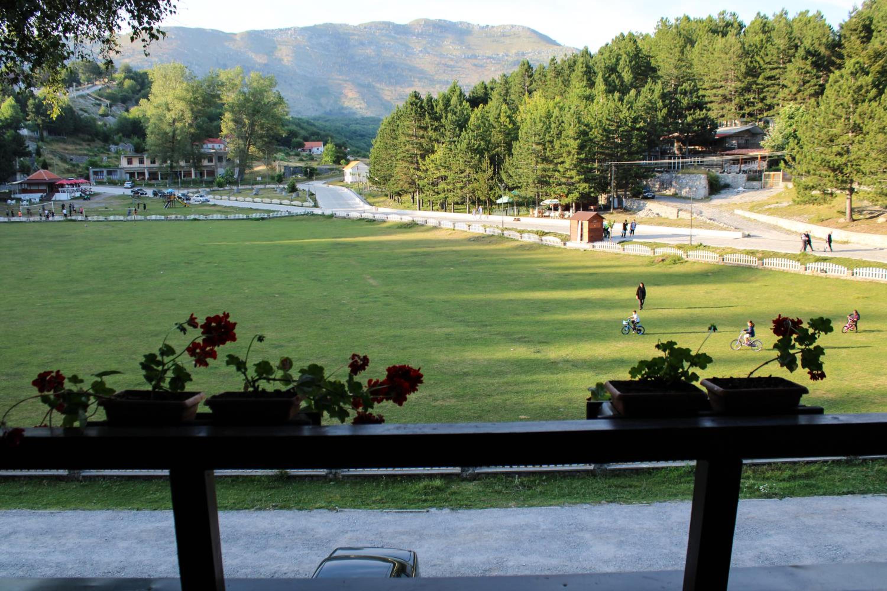 Natyral Razma Resort