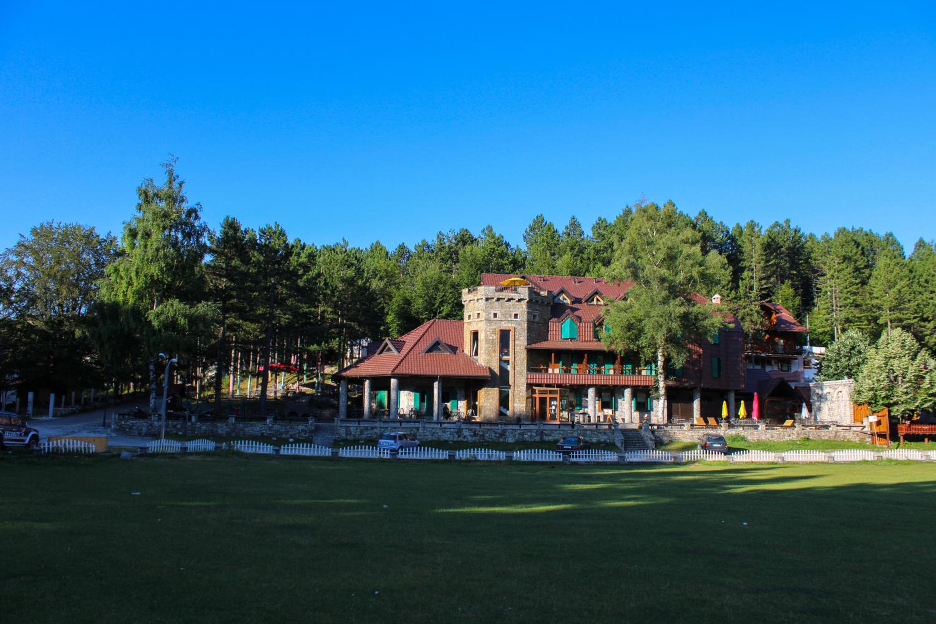 Natyral Razma Resort