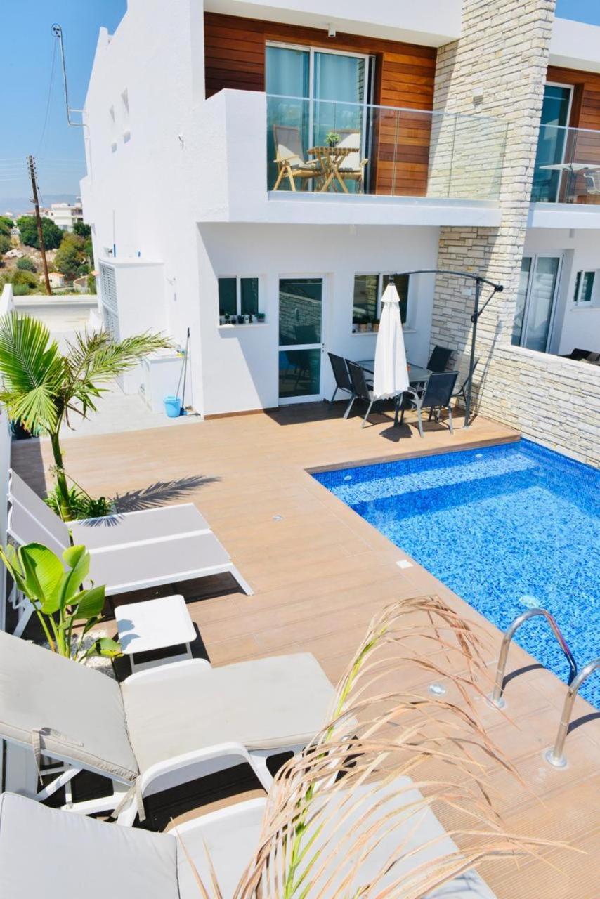 Melanos Residence 2 bdrm townhouse with private pool