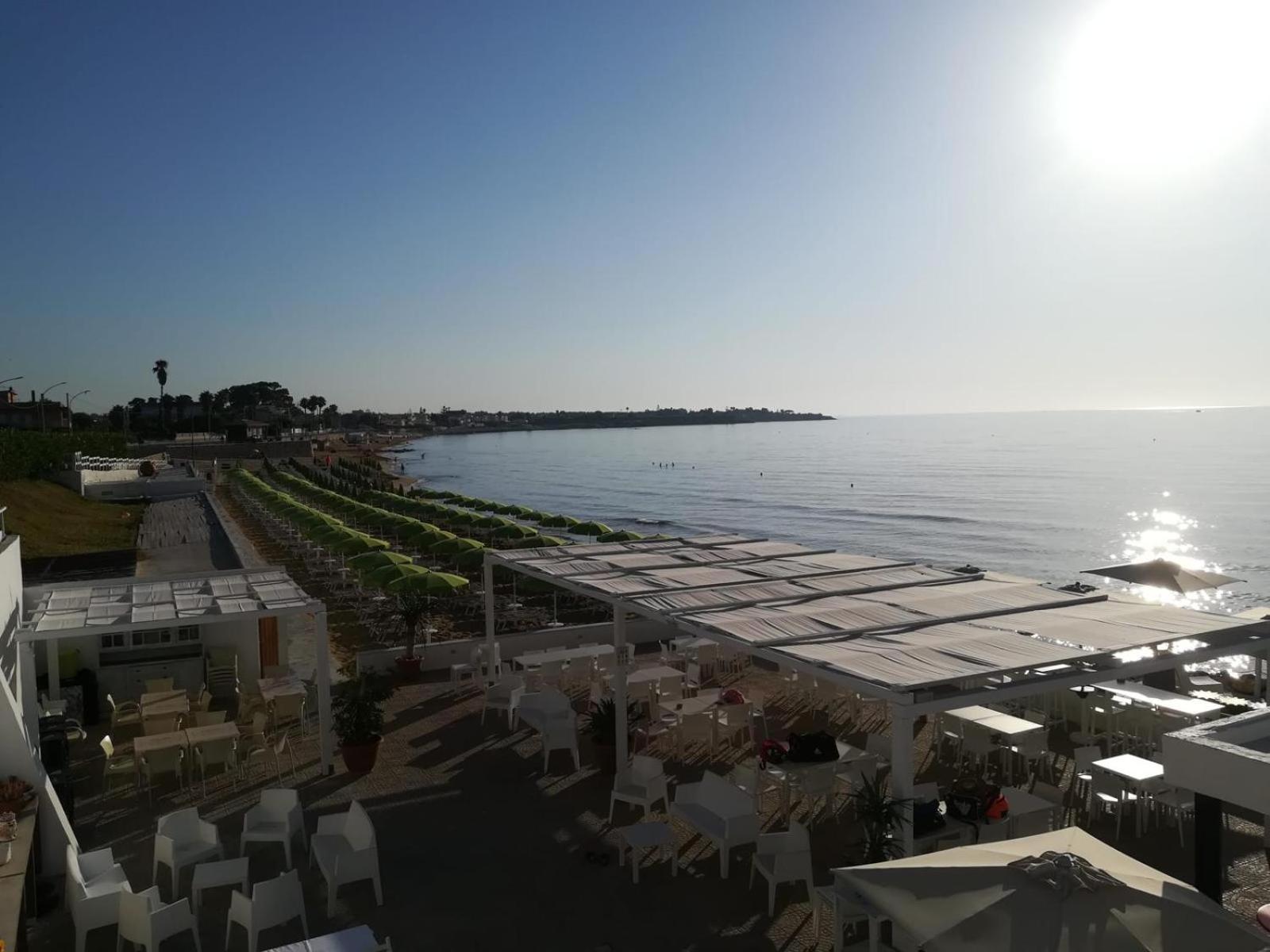 Hotel Sun Holiday - Image 1