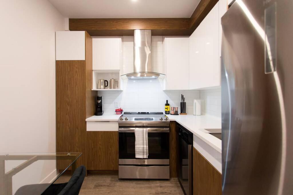 Live Like a Local in this Superb Loft by Den Stays