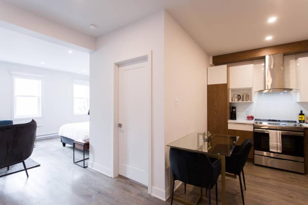 Live Like a Local in this Superb Loft by Den Stays