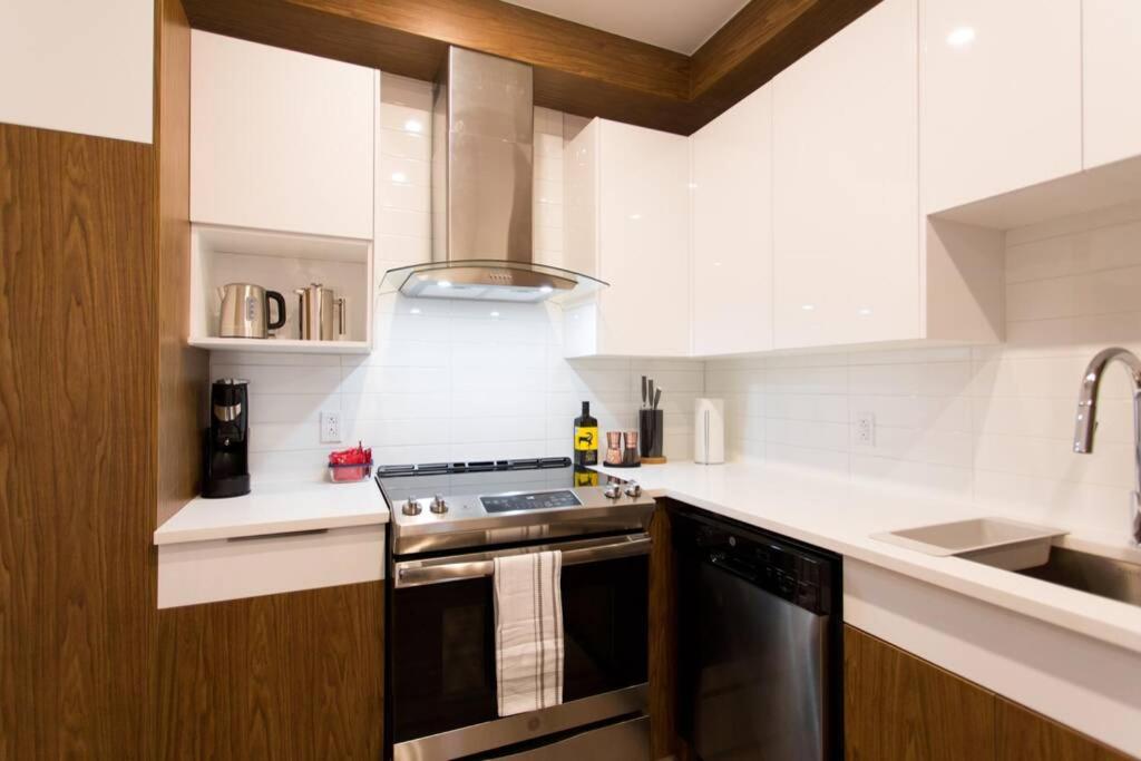 Live Like a Local in this Superb Loft by Den Stays