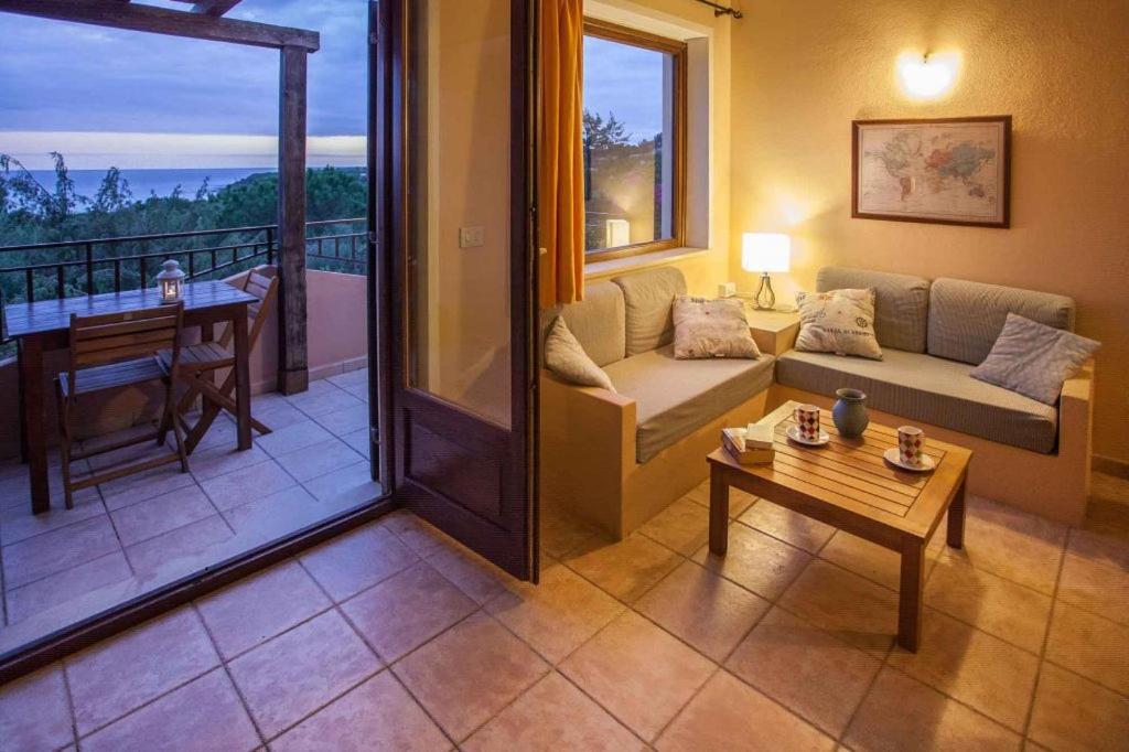 Costa Est Apartments view 2