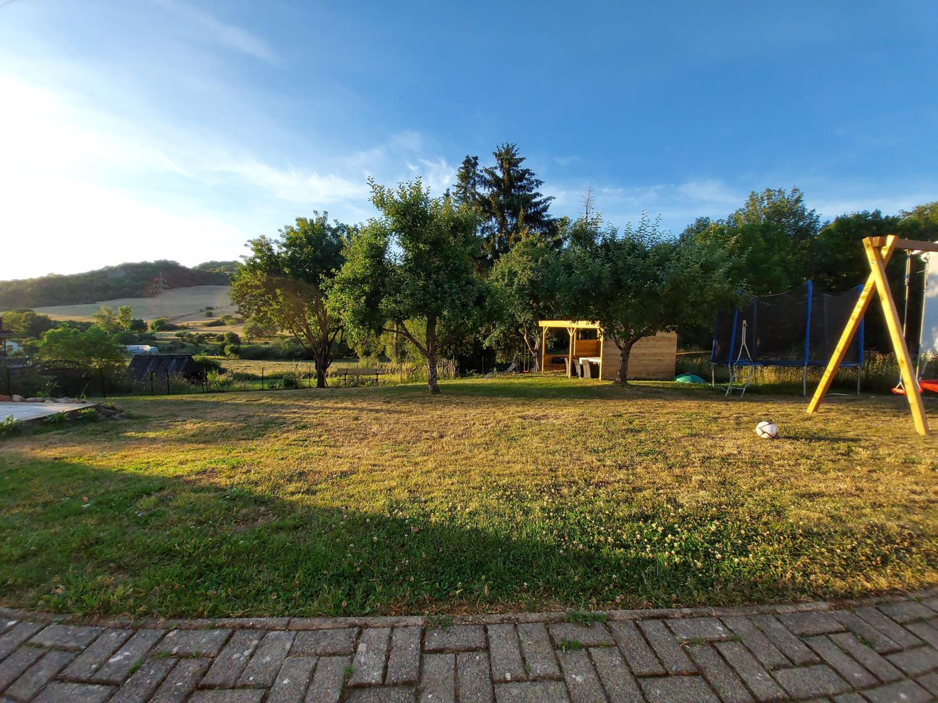 Photo 45