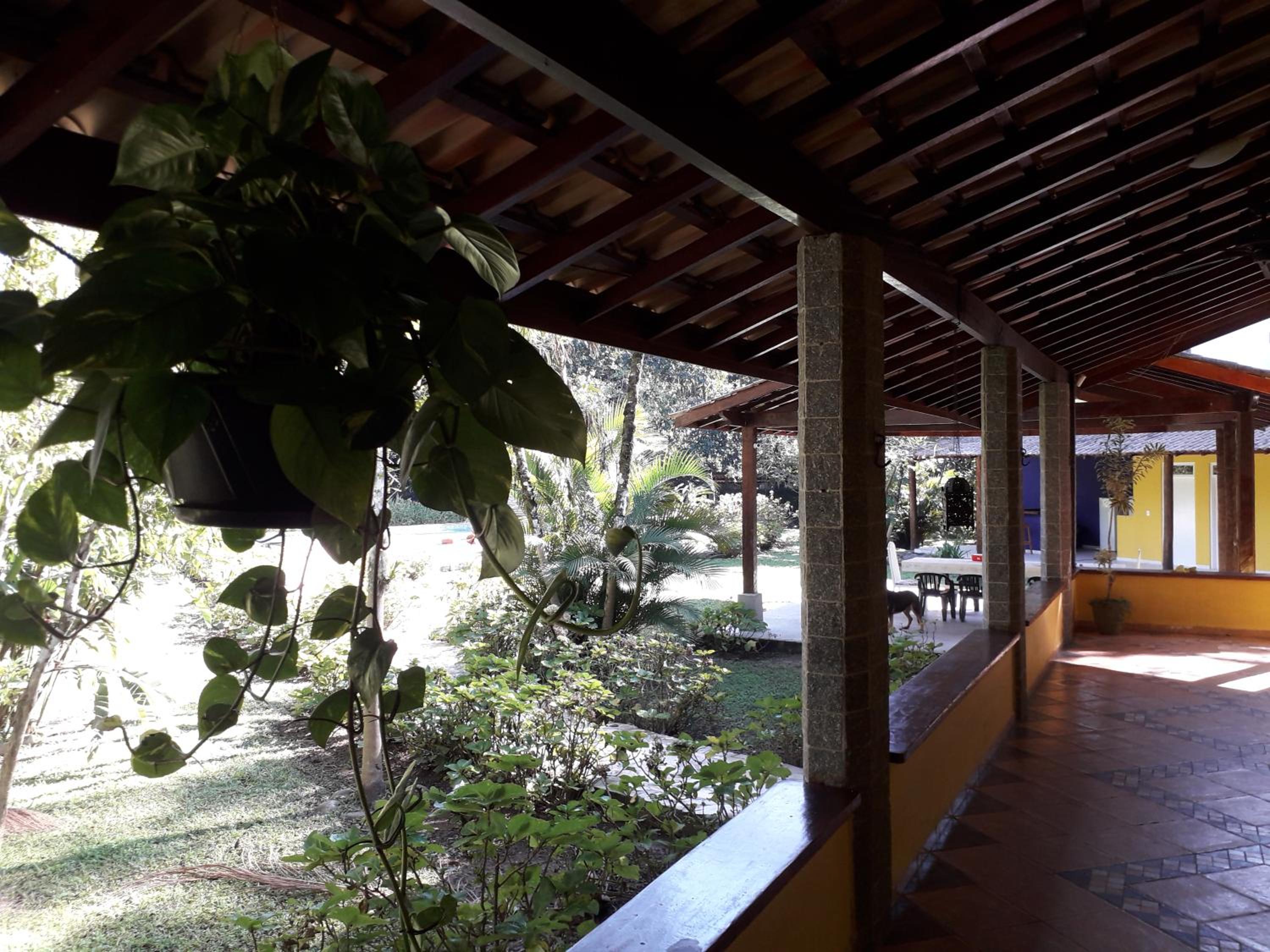 Casa Linda - Piscina Ampla - Jacuzzi - Imenso Jardim