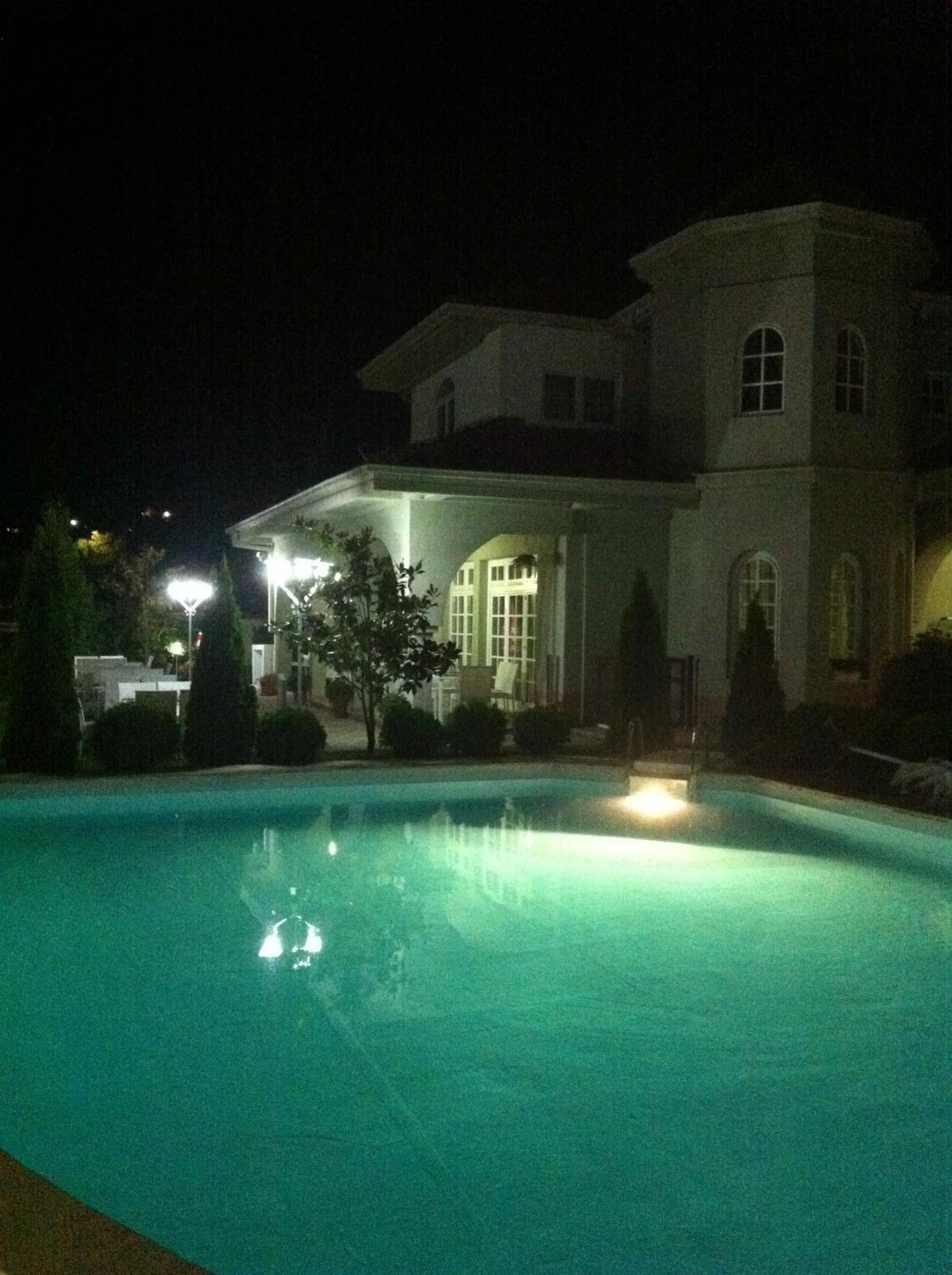 Photo 47