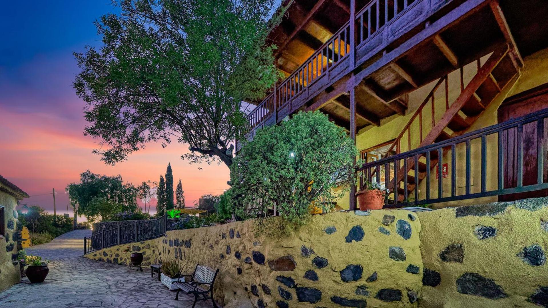 Hotel Rural La Correa del Almendro & Bubble Experience - Adults Only