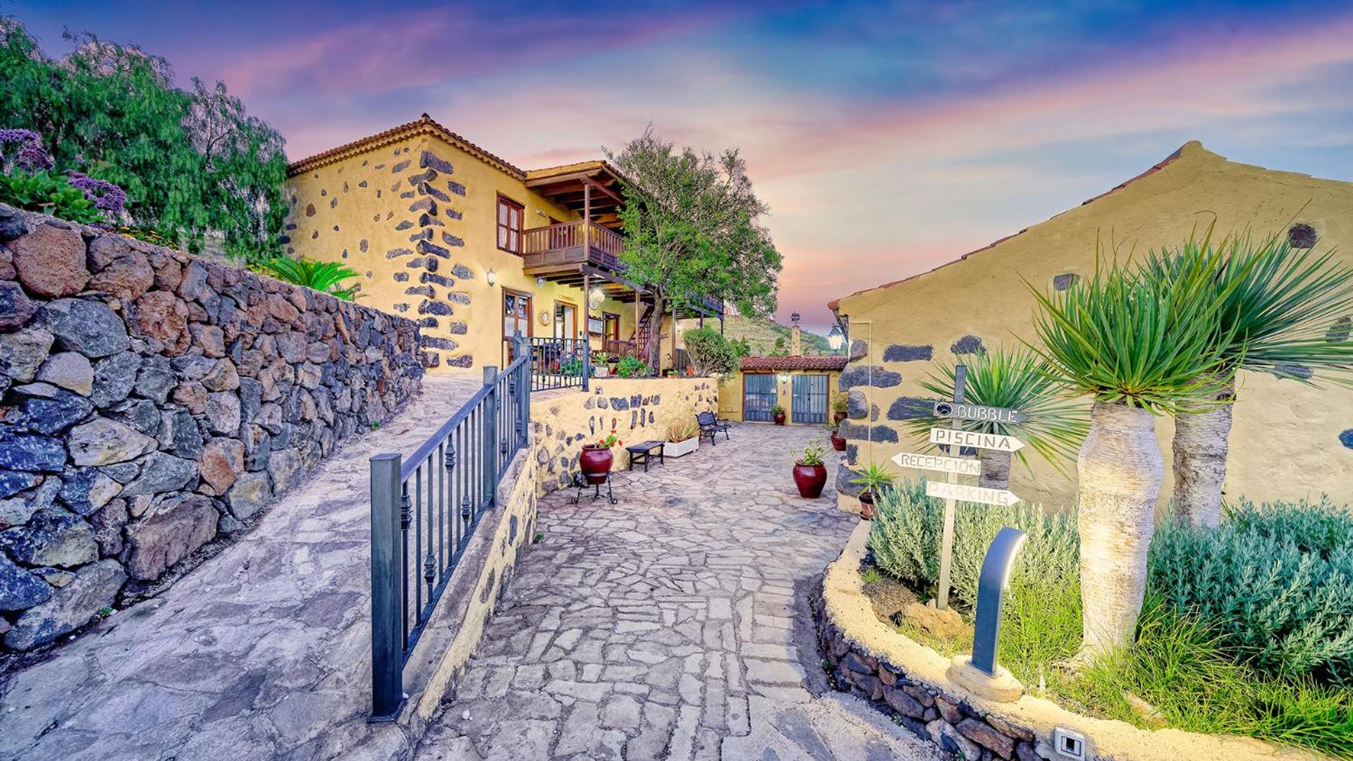 Hotel Rural La Correa del Almendro & Bubble Experience - Adults Only