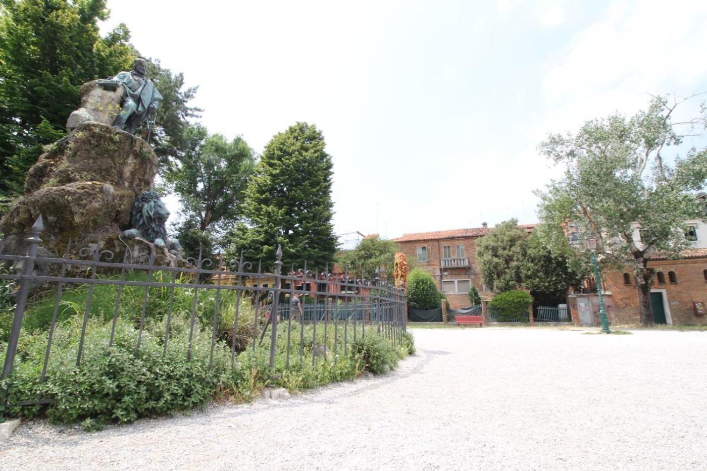 Veneziacentopercento Apartments & Rooms