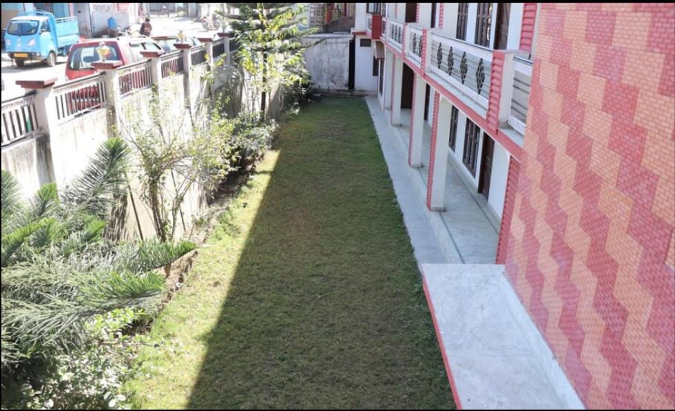 Hotel Divine Palace view 2