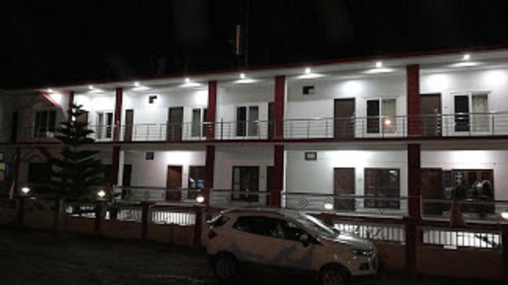 Hotel Divine Palace view 3