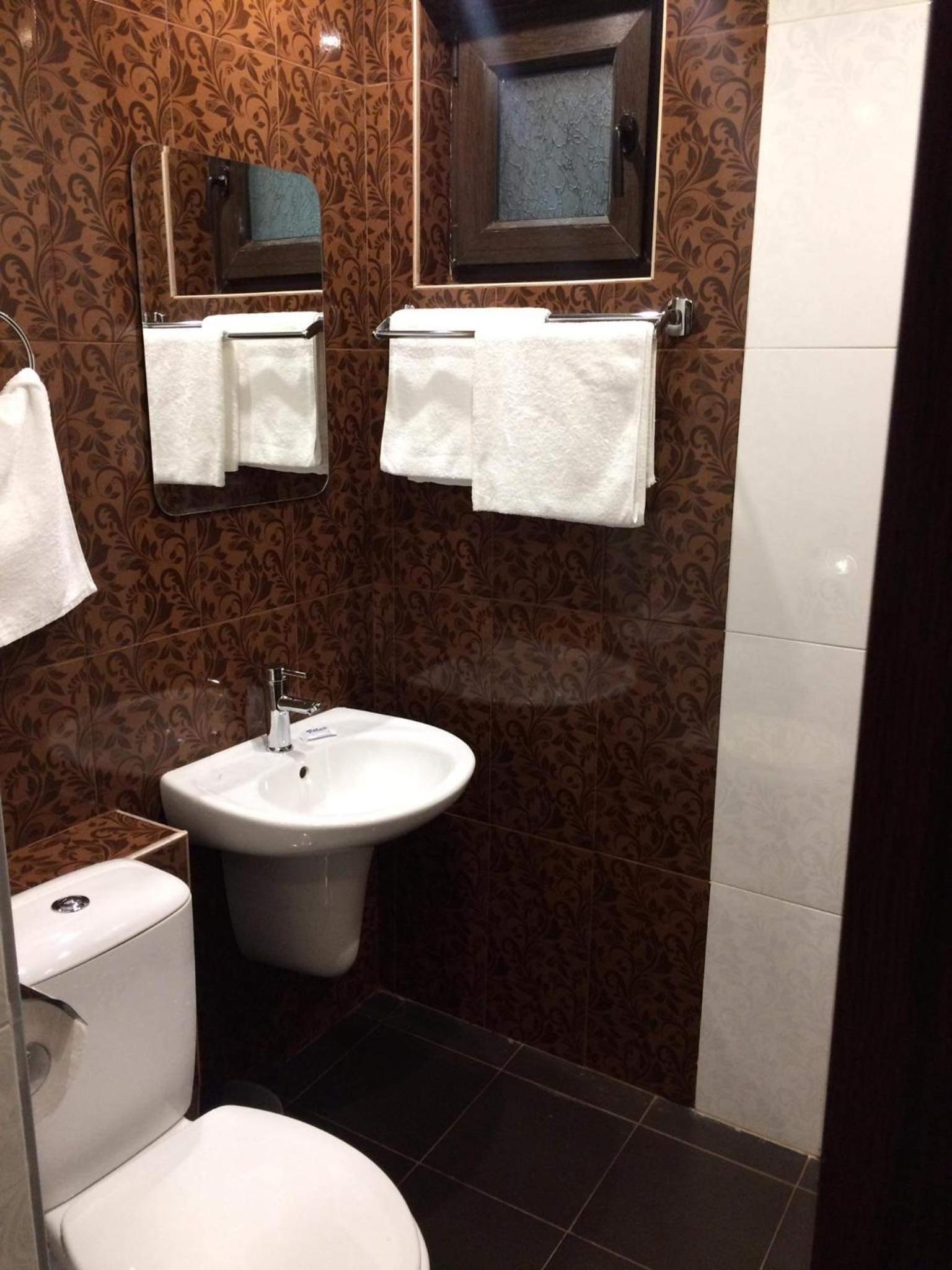 Advel Guest House