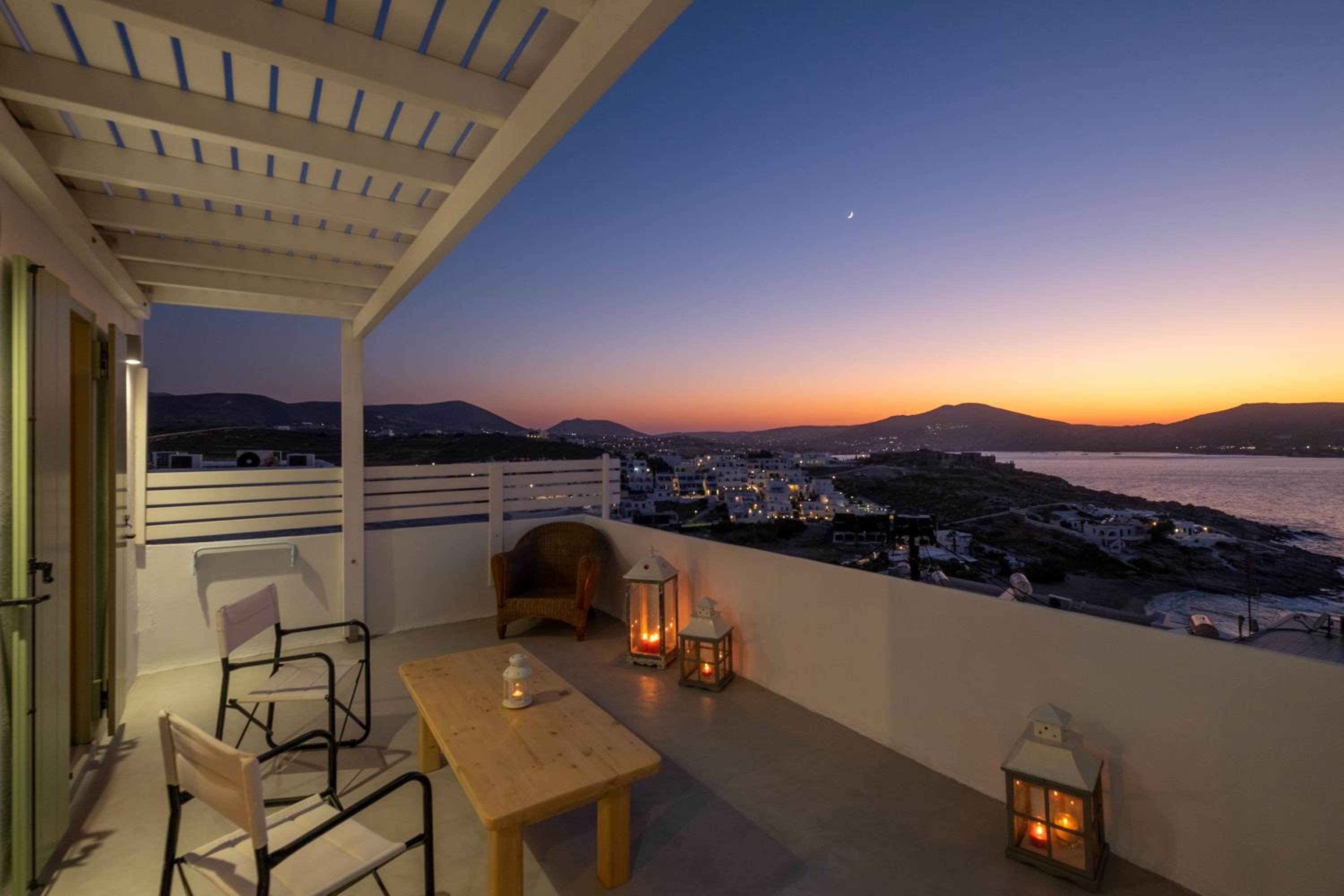 Lorenzo Studios and Suites Paros photo 4