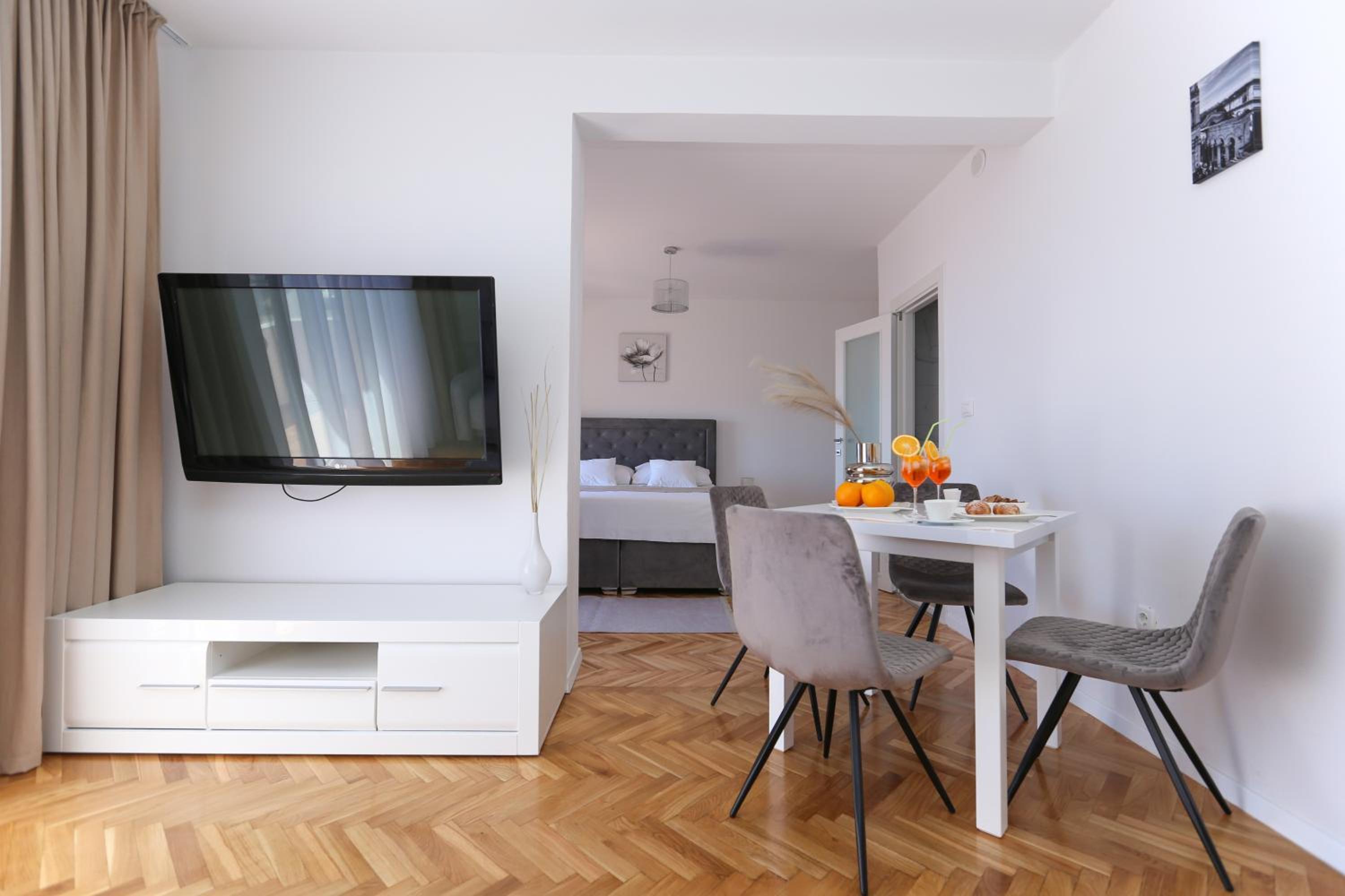 APARTMANI GUTO