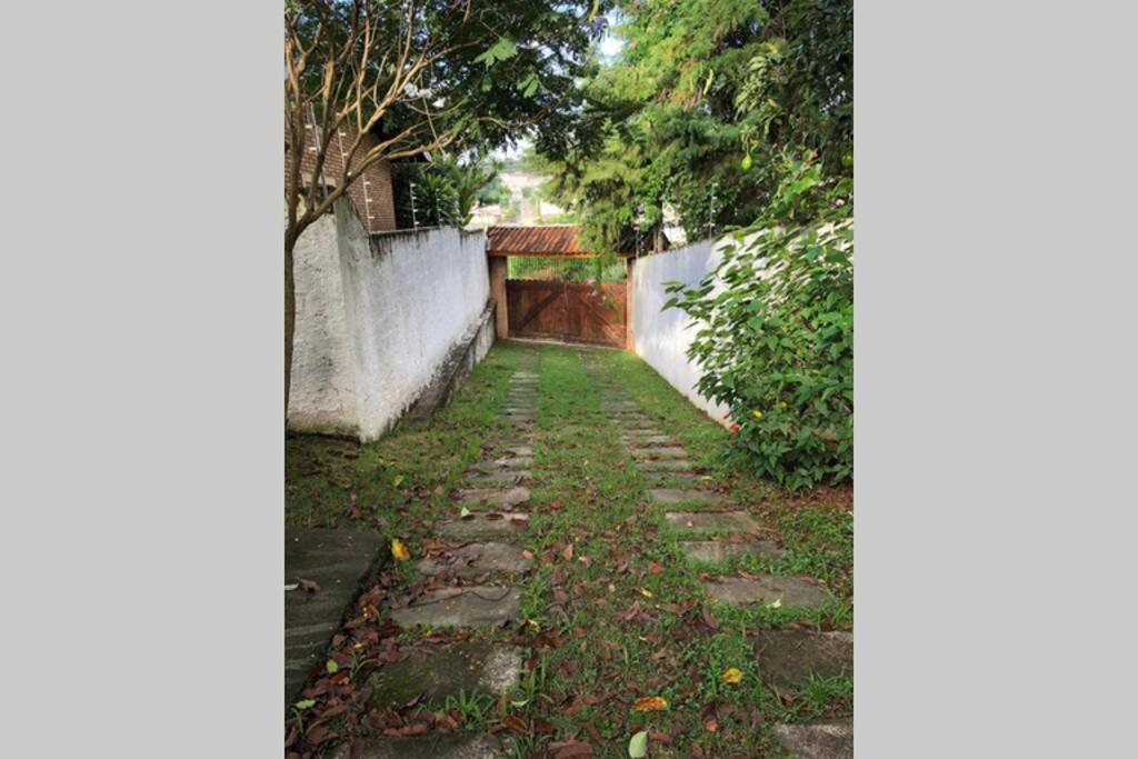 Casinha de Campo bem localizada