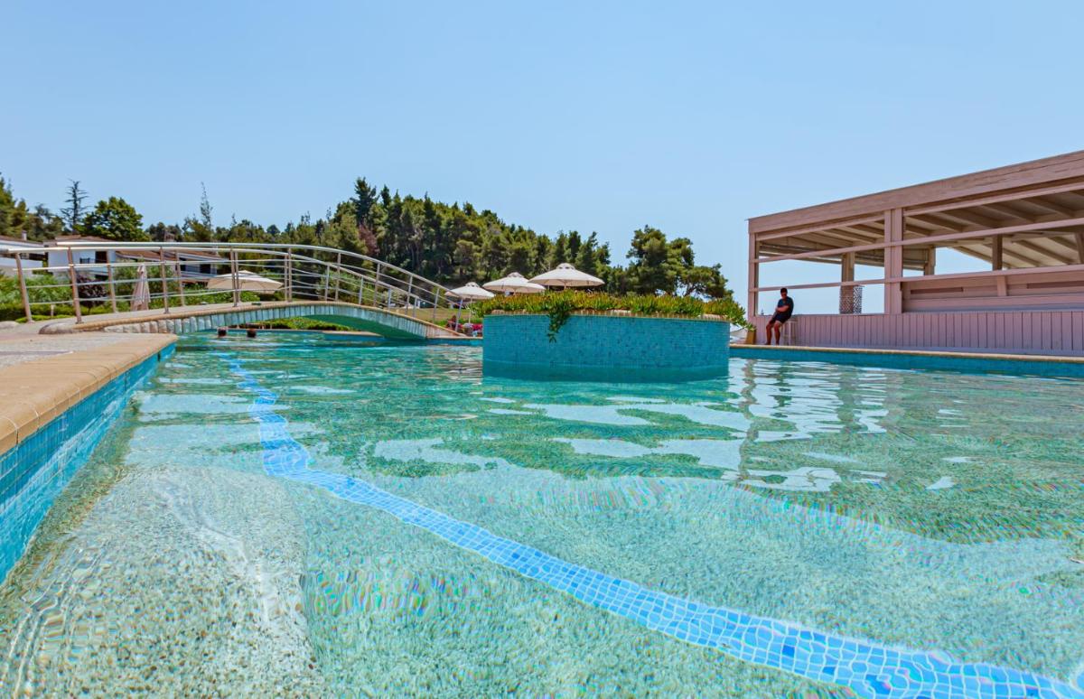 Elani Bay Resort photo 4