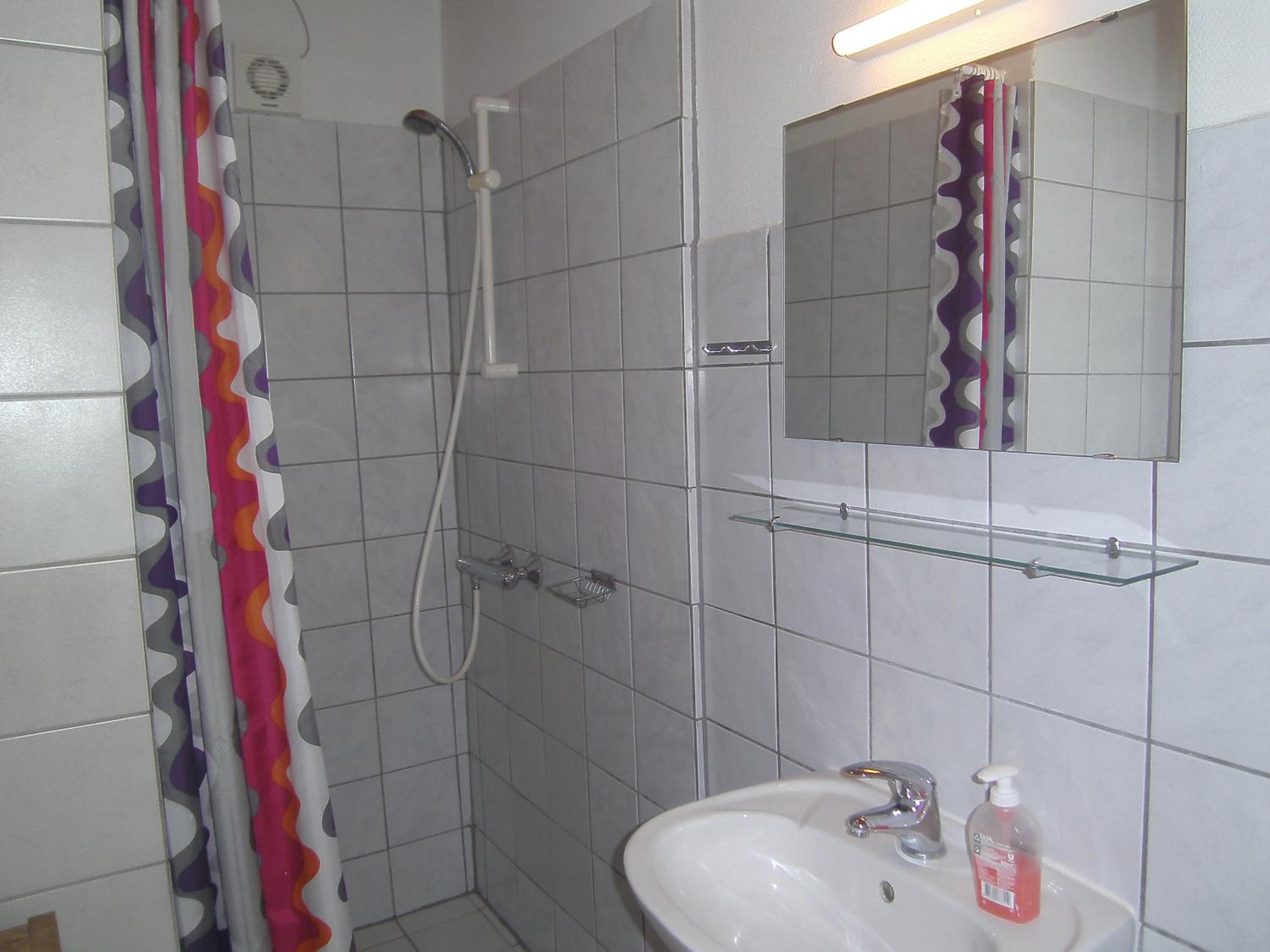 Photo 46
