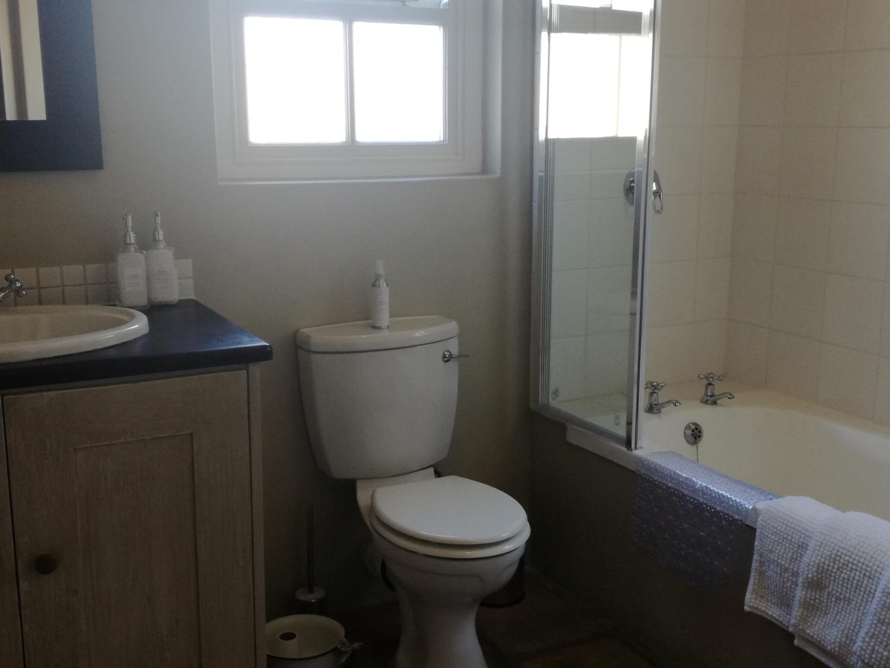The Apple Blossom Cottage view 5