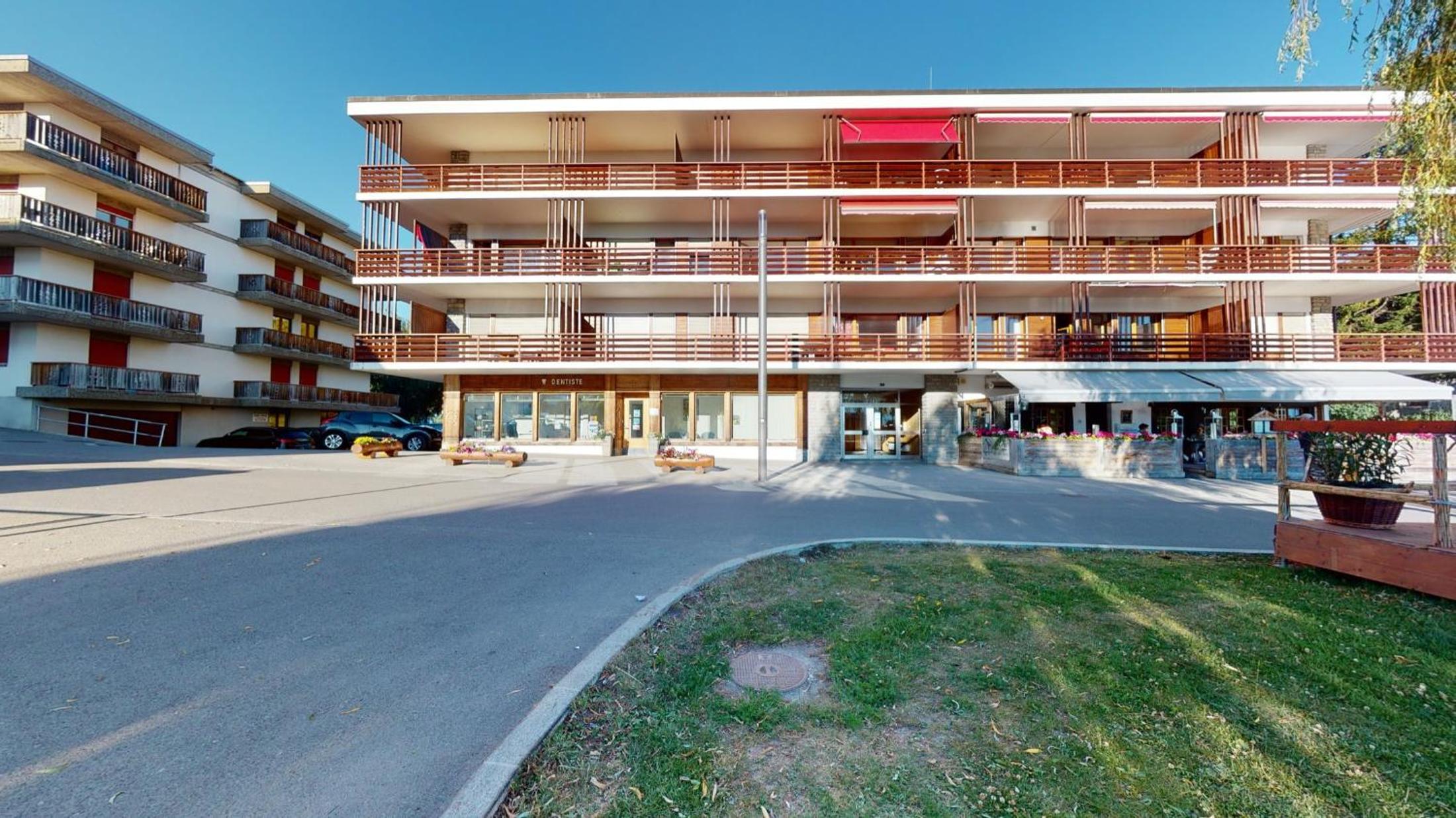 Beautiful apartment in the center of Crans-Montana with a large balcony