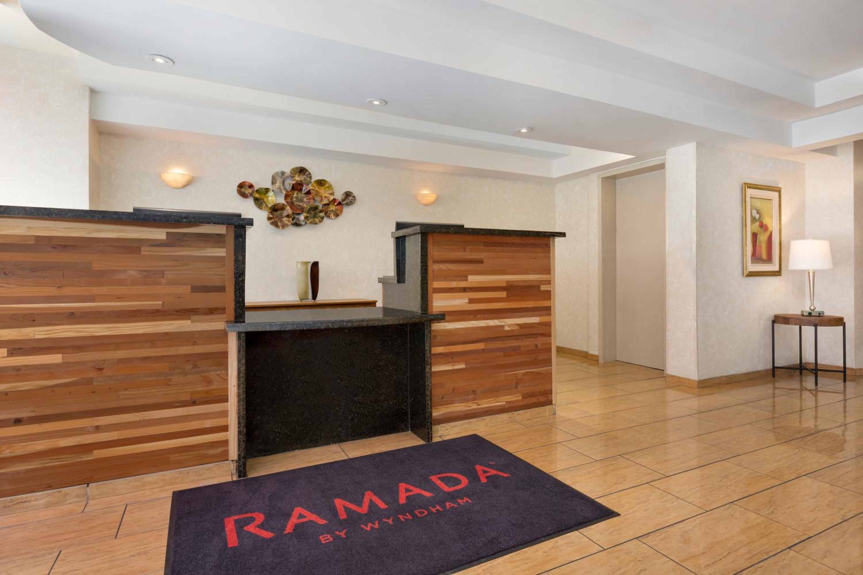 Oakland Vacations - Ramada by Wyndham Oakland Downtown City Center - Property Image 26