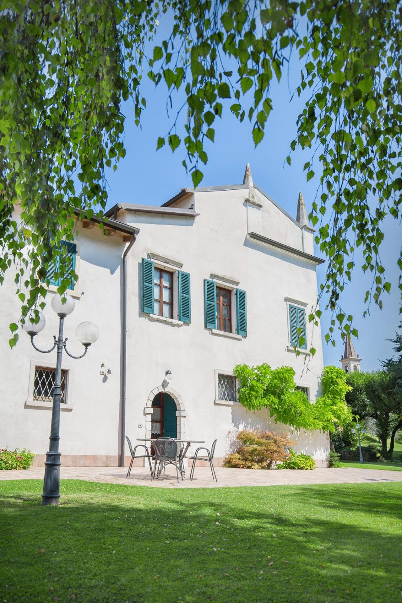 Villa Brignoli view 5