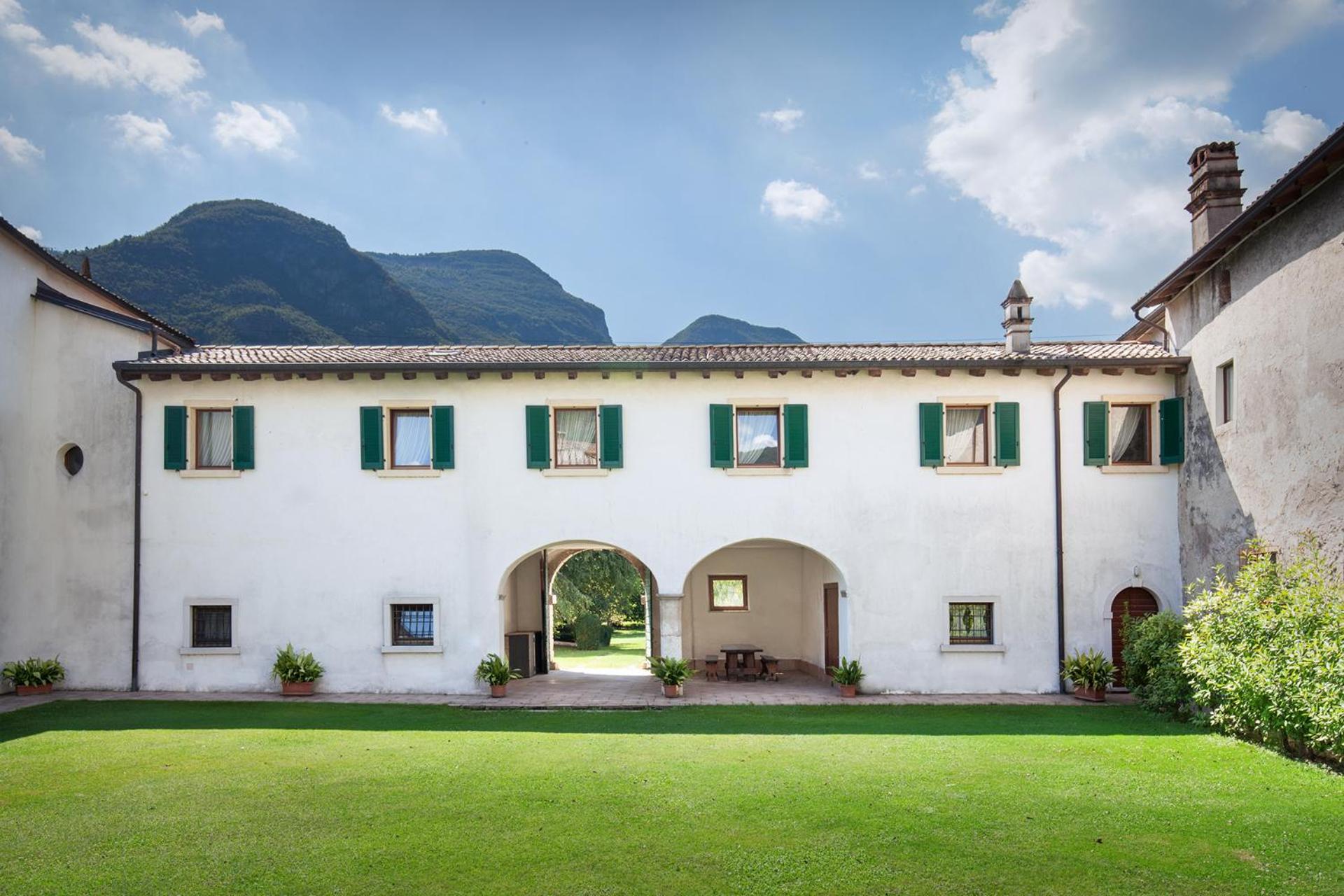 Villa Brignoli view 2