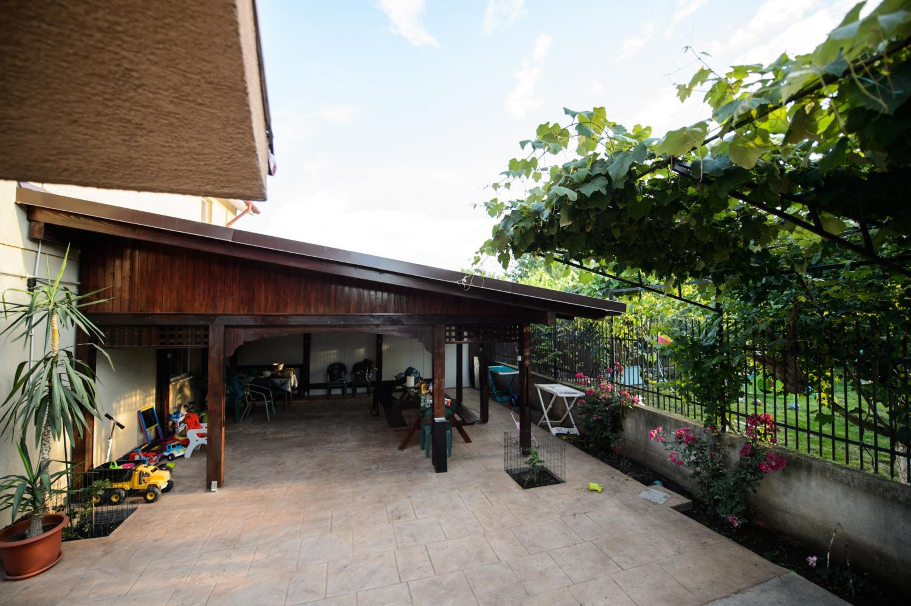 Casa Dinii