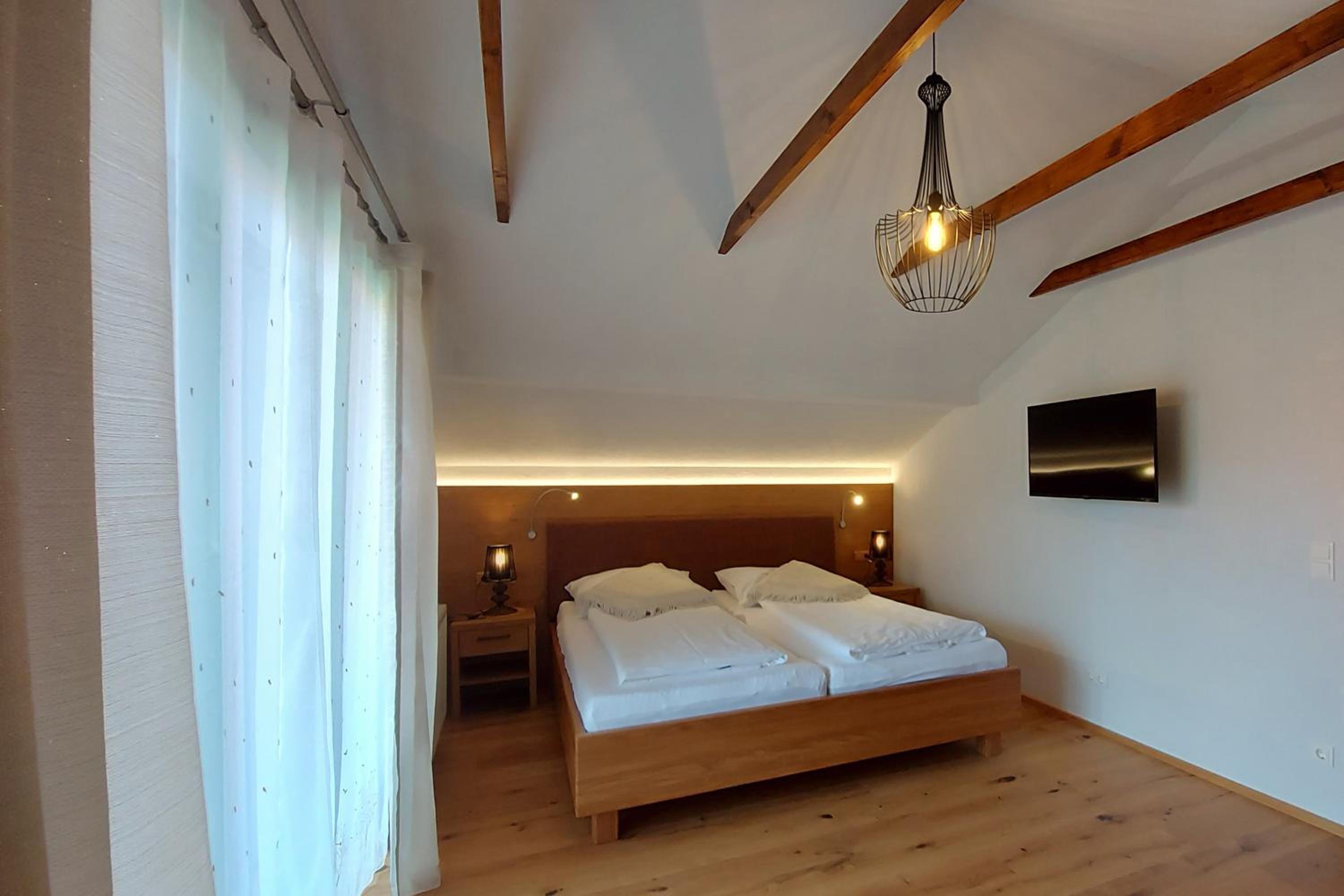 Belle Air Lodge