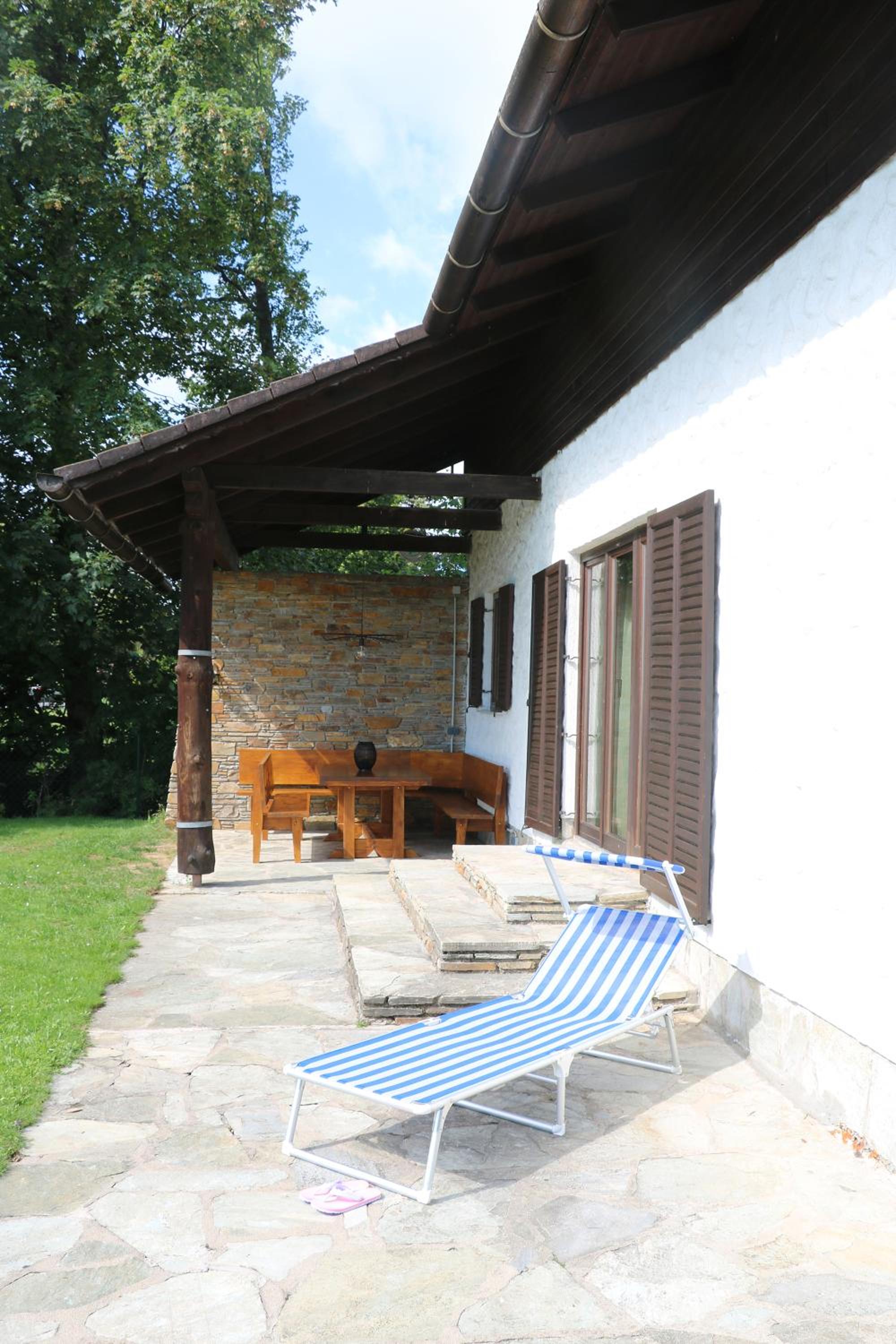 Belle Air Lodge