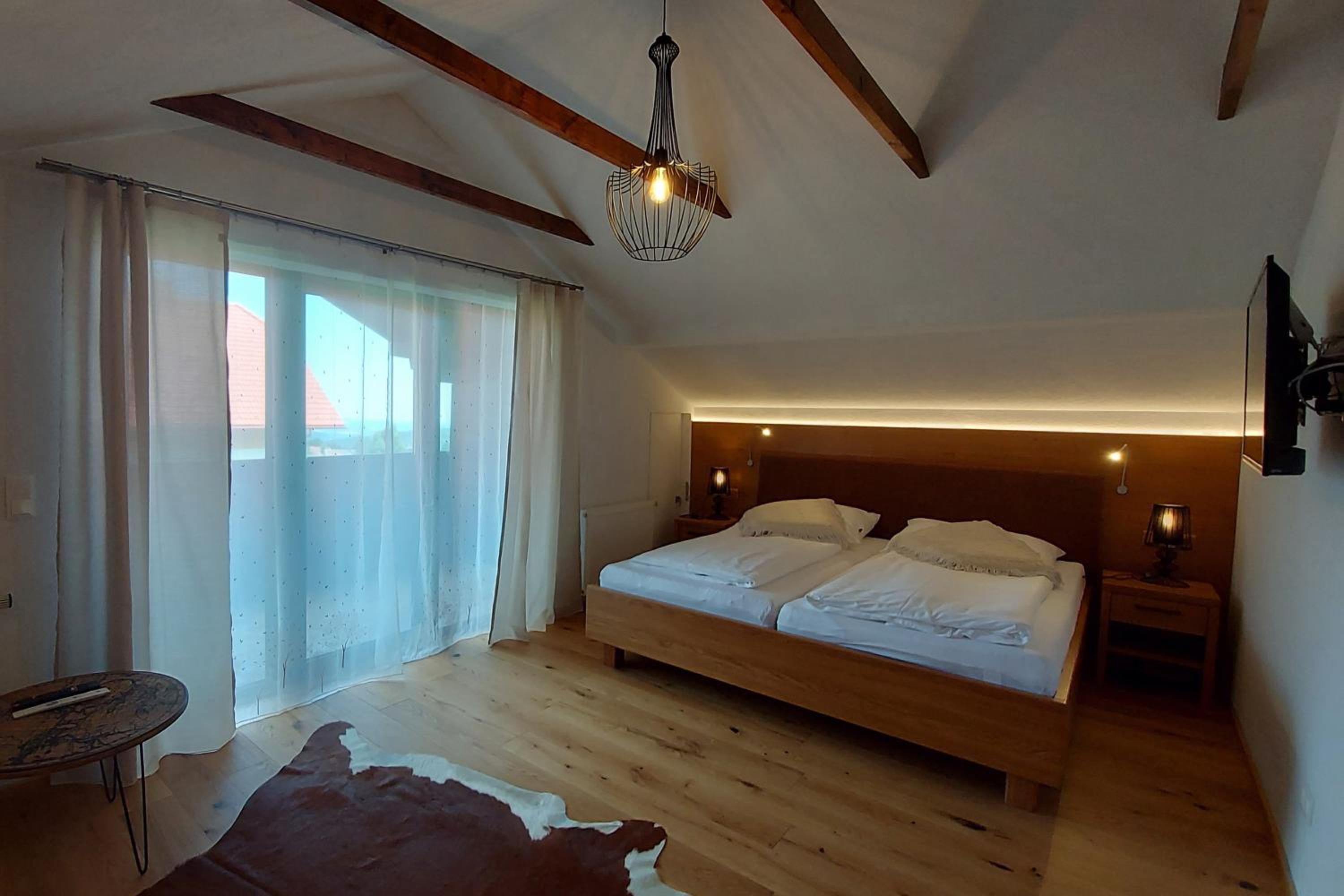 Belle Air Lodge