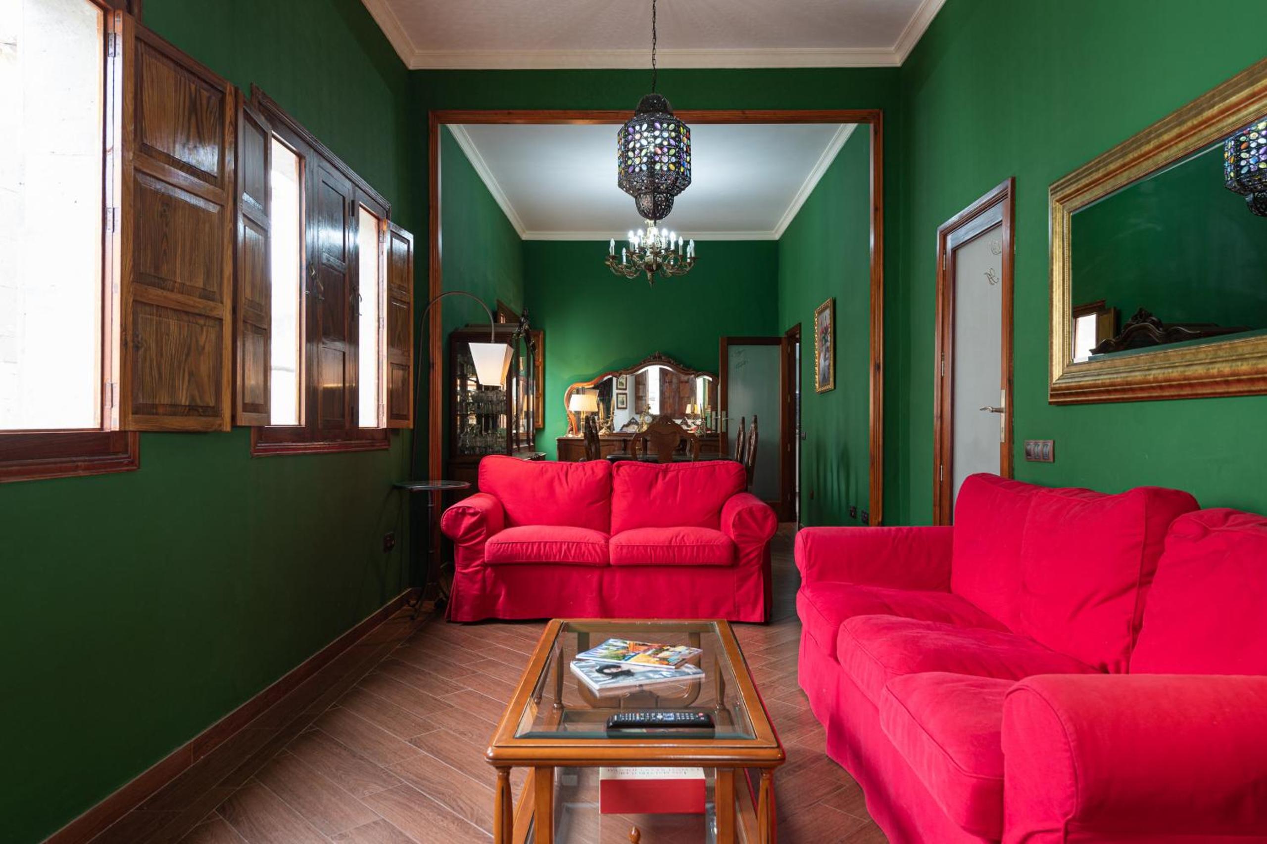 HomeForGuest NEW Duplex with Rooftop next to Arucas Cathedral view 3