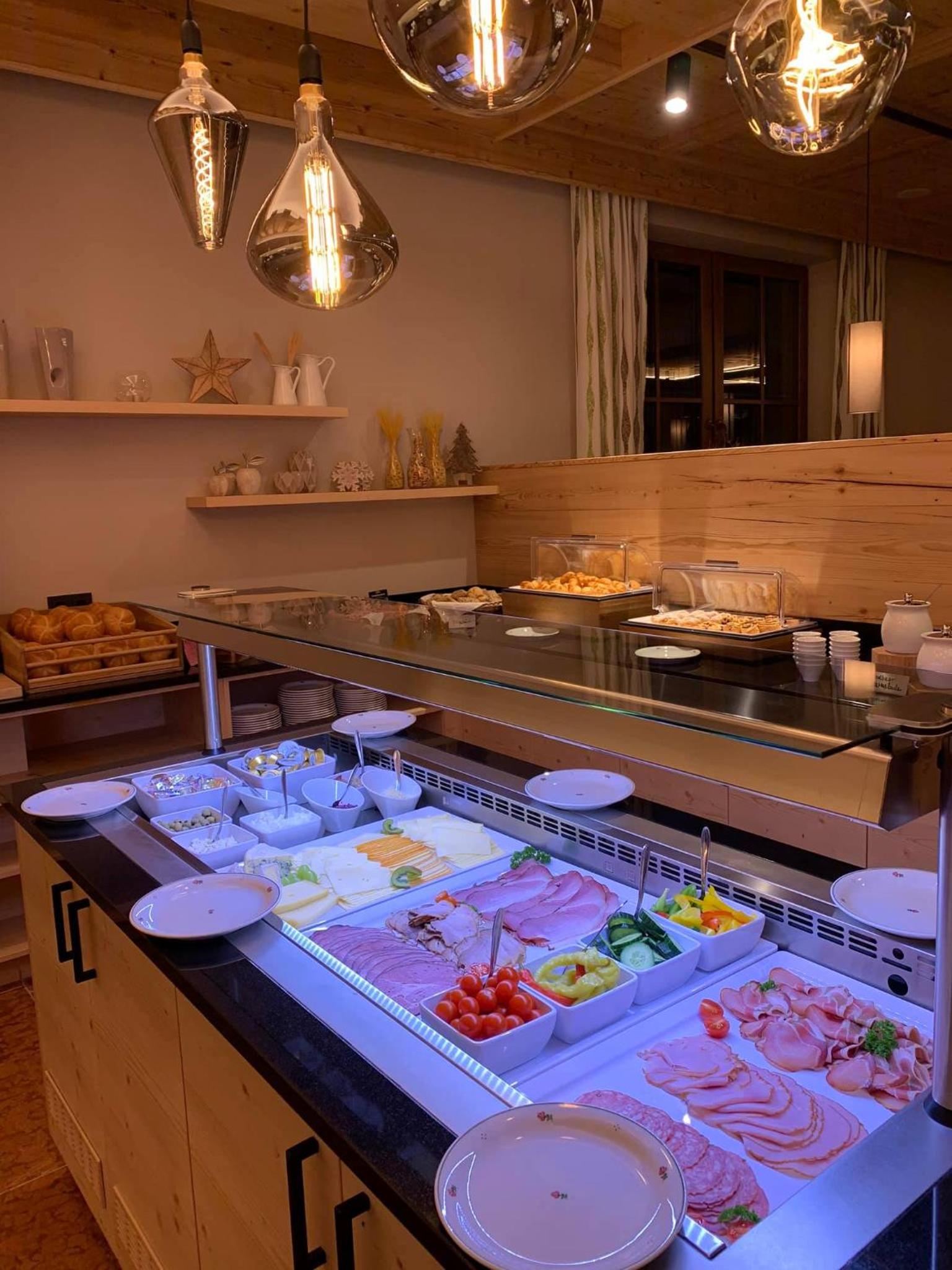 Hotel Alpenrose view 4