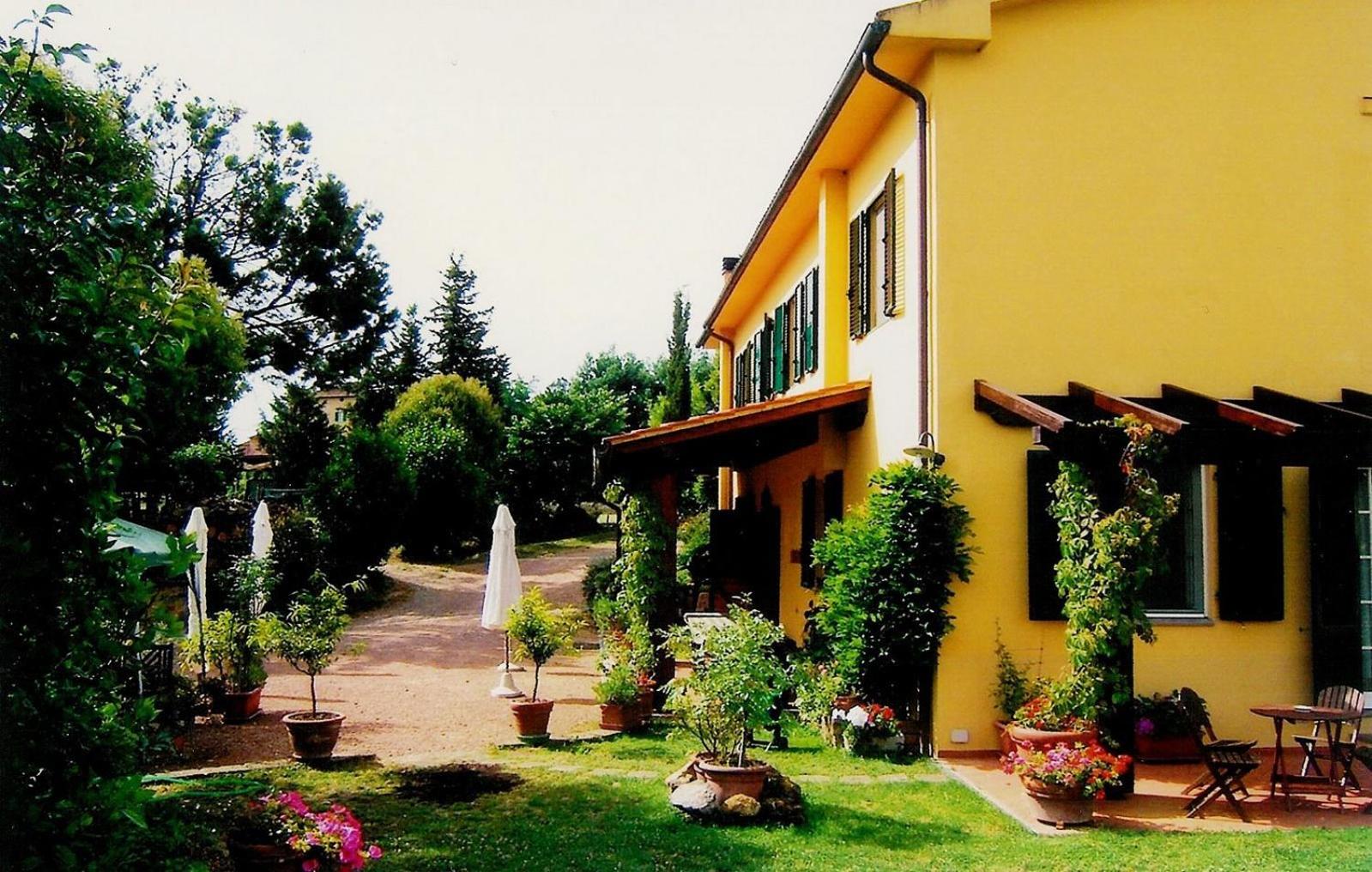 Tenuta Poggio alla Farnia view 4
