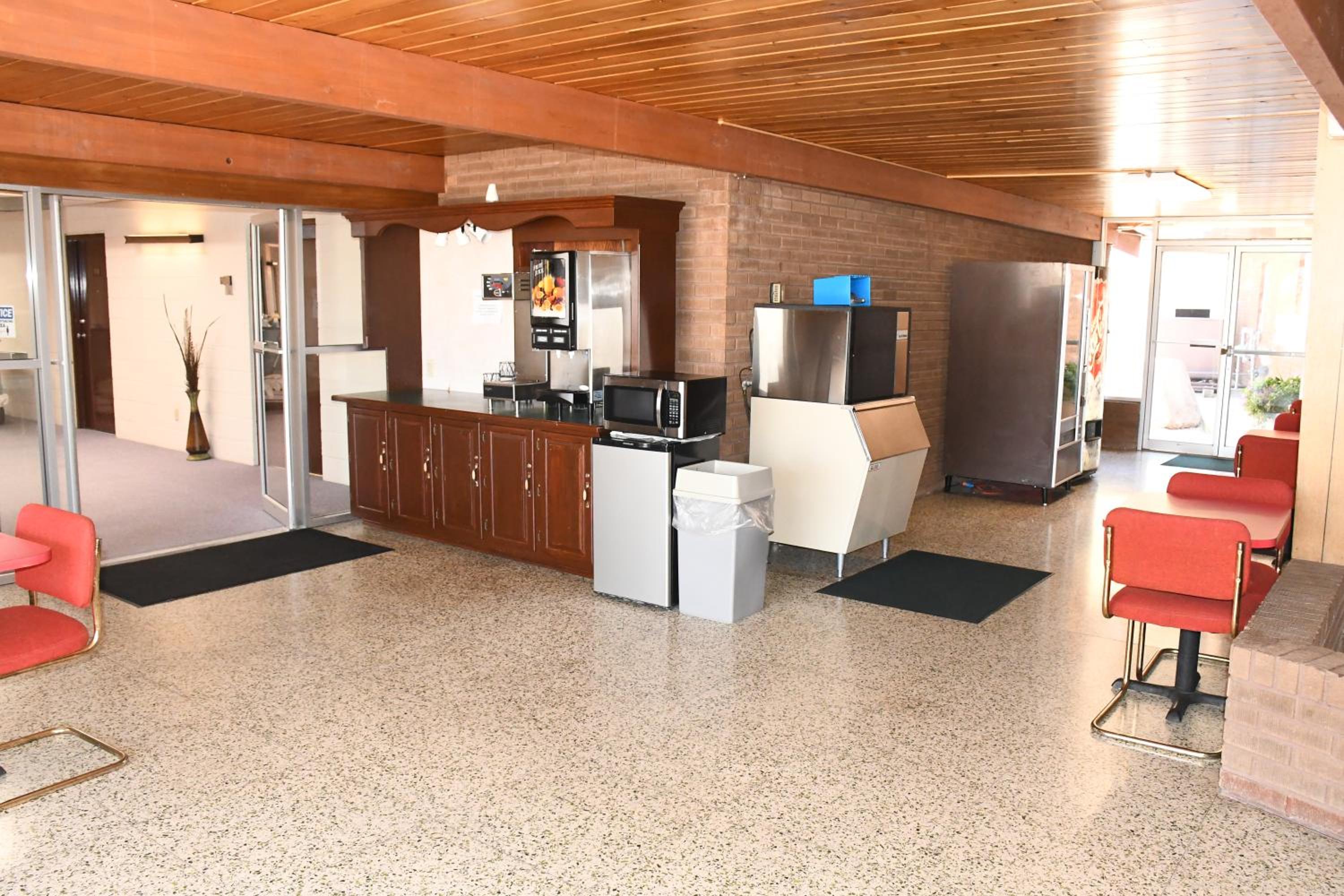 Evanston Vacations - Prairie Inn - Property Image 11