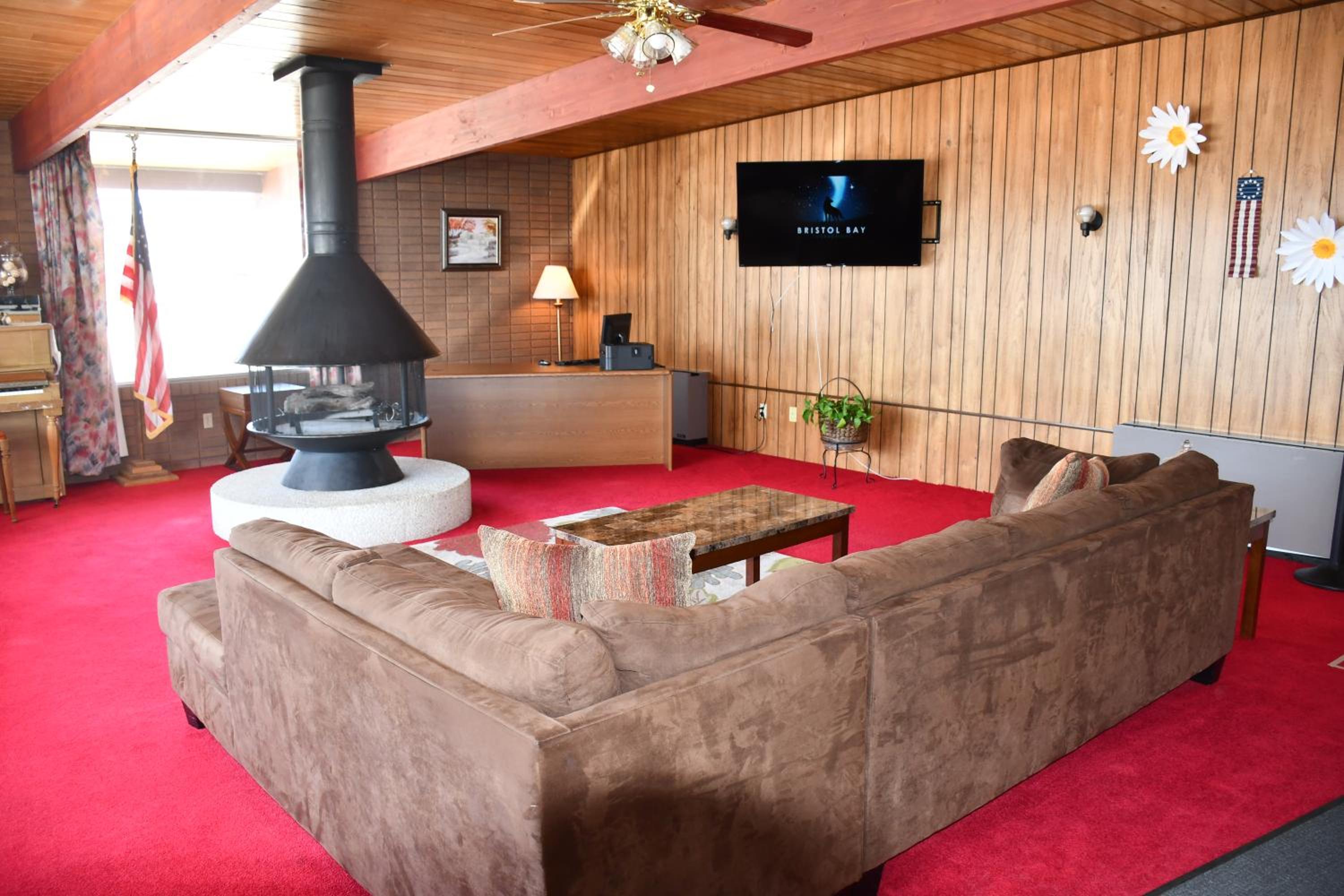 Evanston Vacations - Prairie Inn - Property Image 4