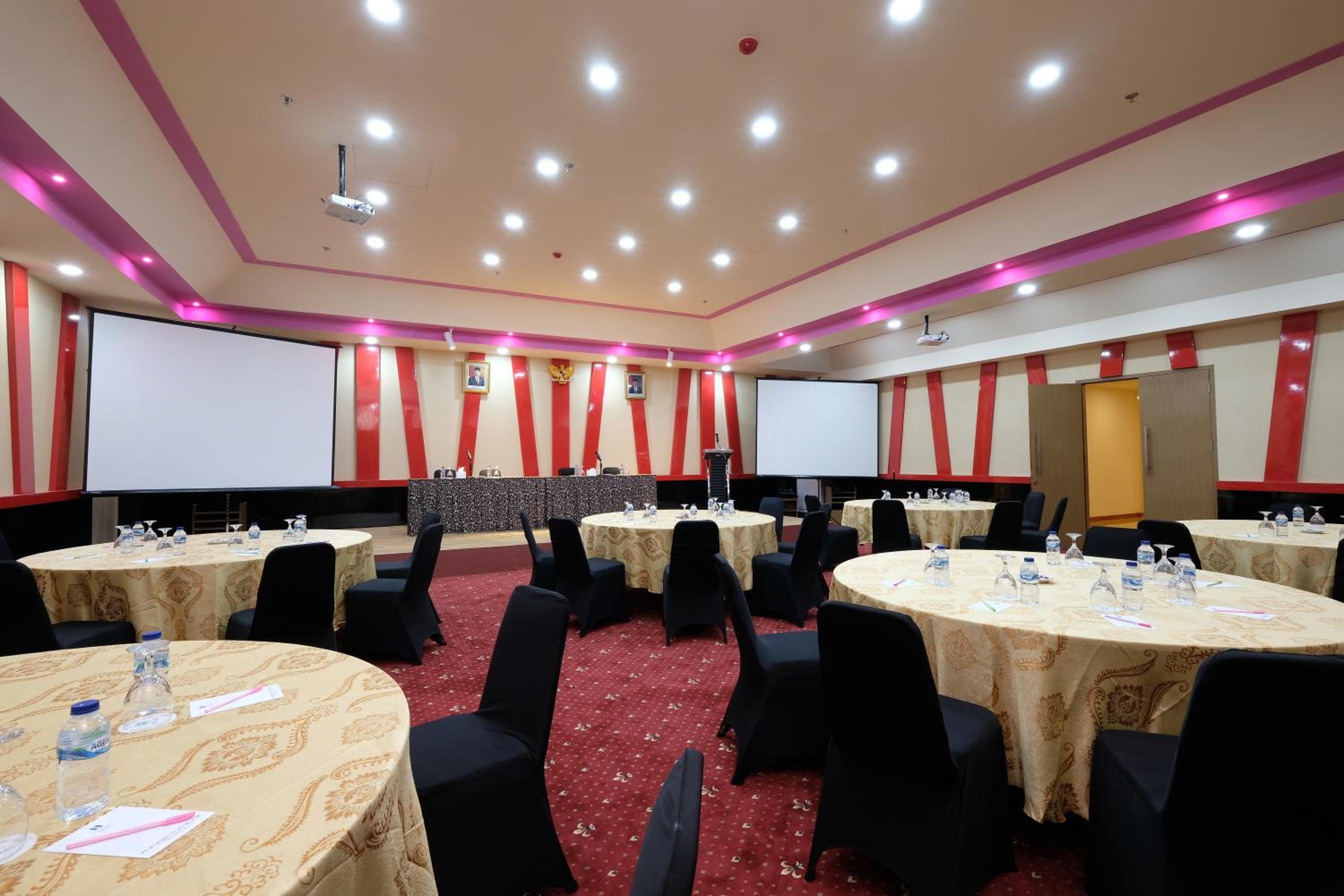 meeting room