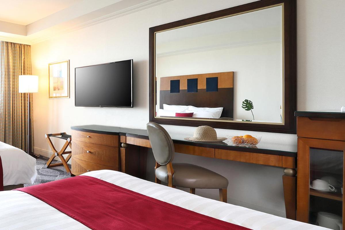 Jeju Vacations - Ramada Plaza by Wyndham Jeju Ocean Front - Property Image 4