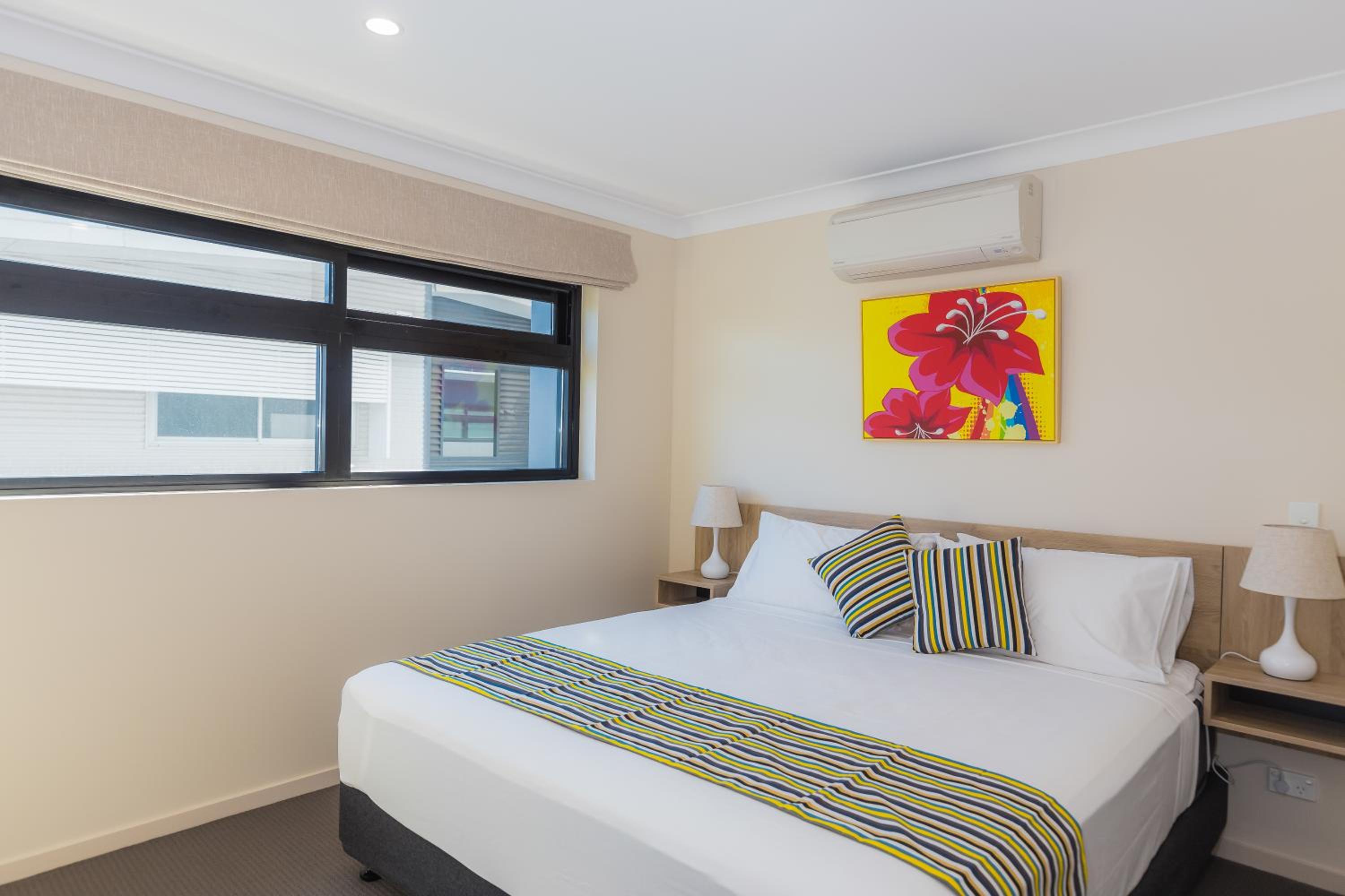 The Windsor, Hotel Rooms & Apartments