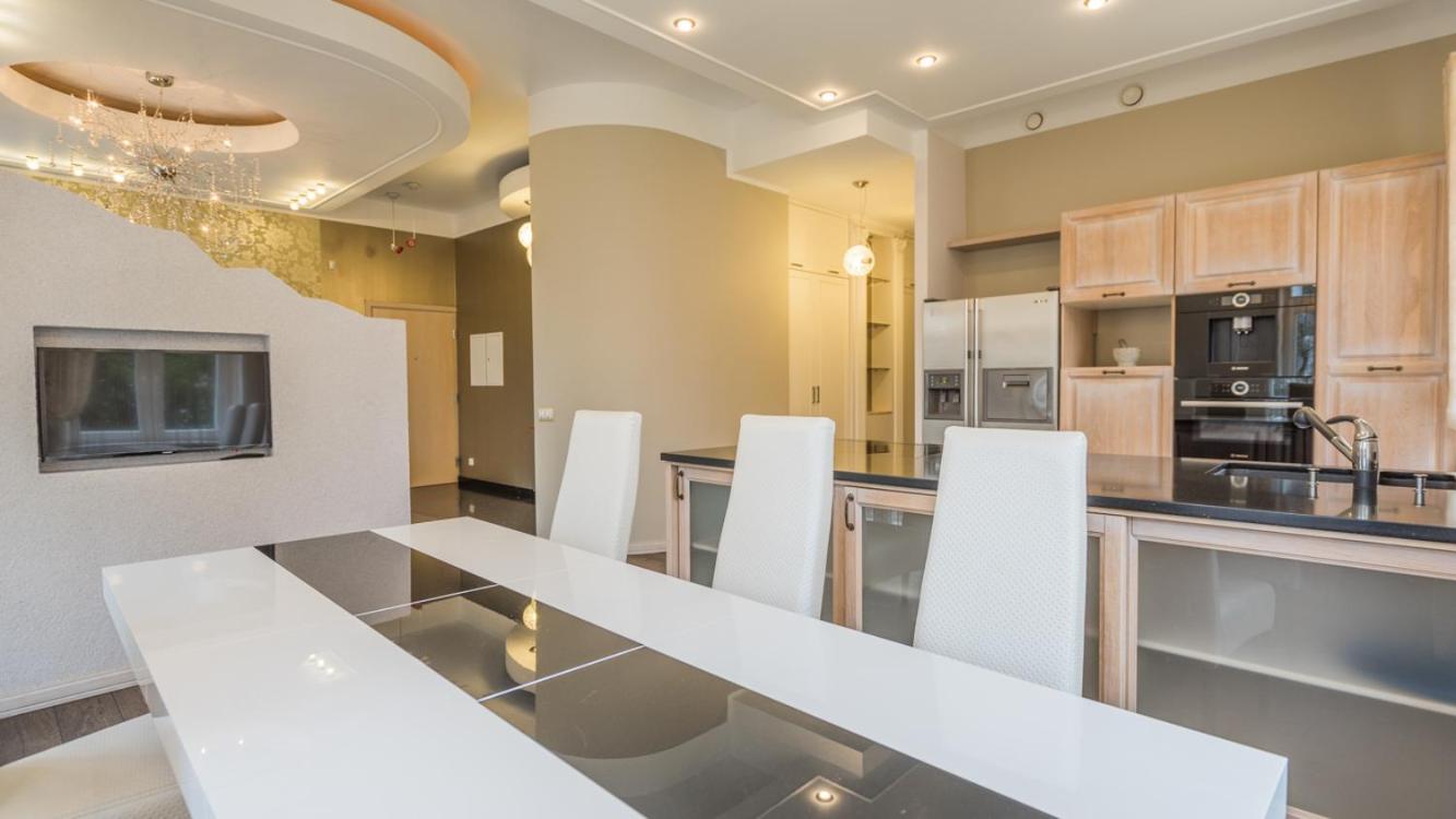 Grand Lehe Beach Apartment