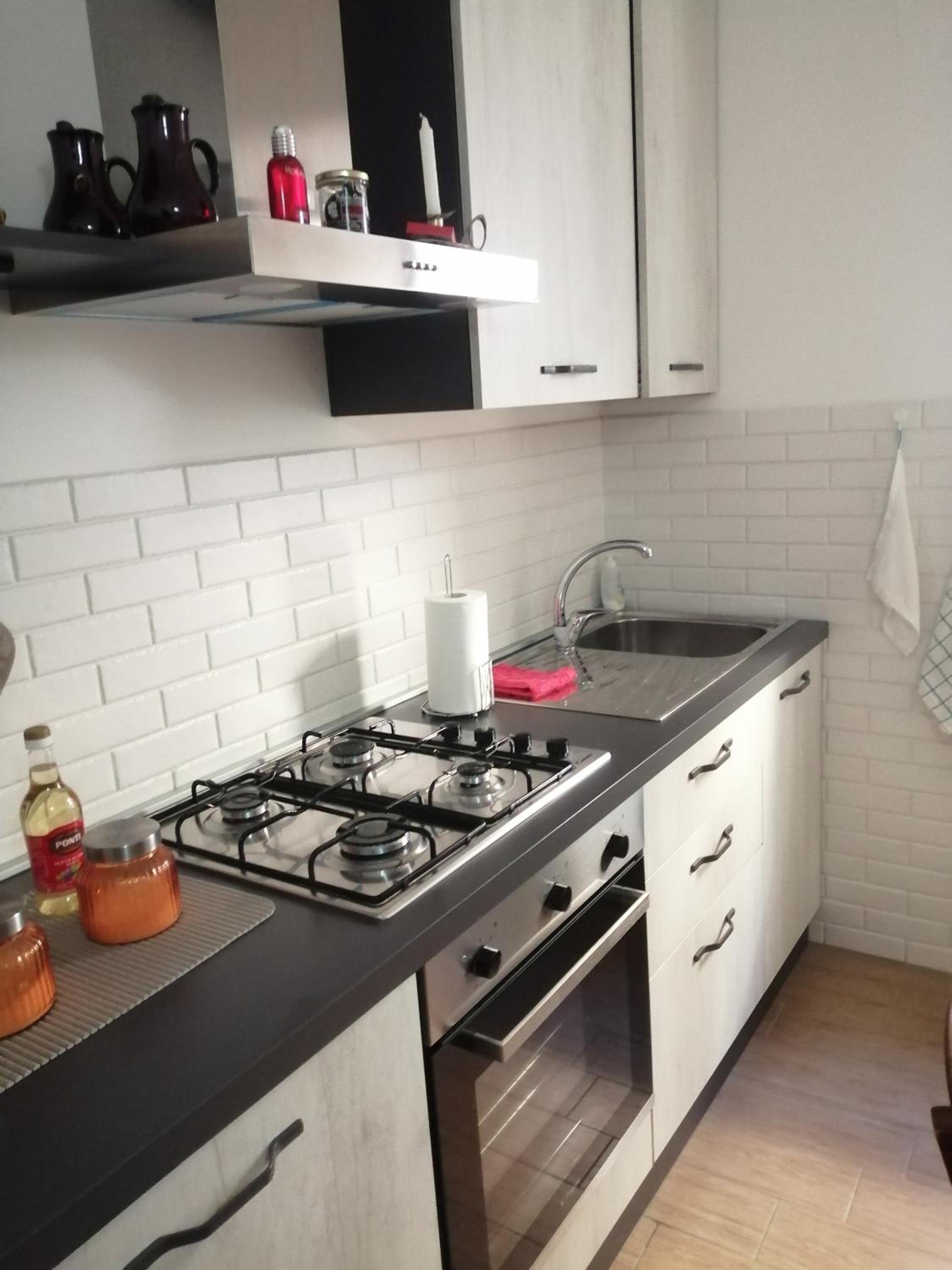 Allacattedrale en Sora — kitchen