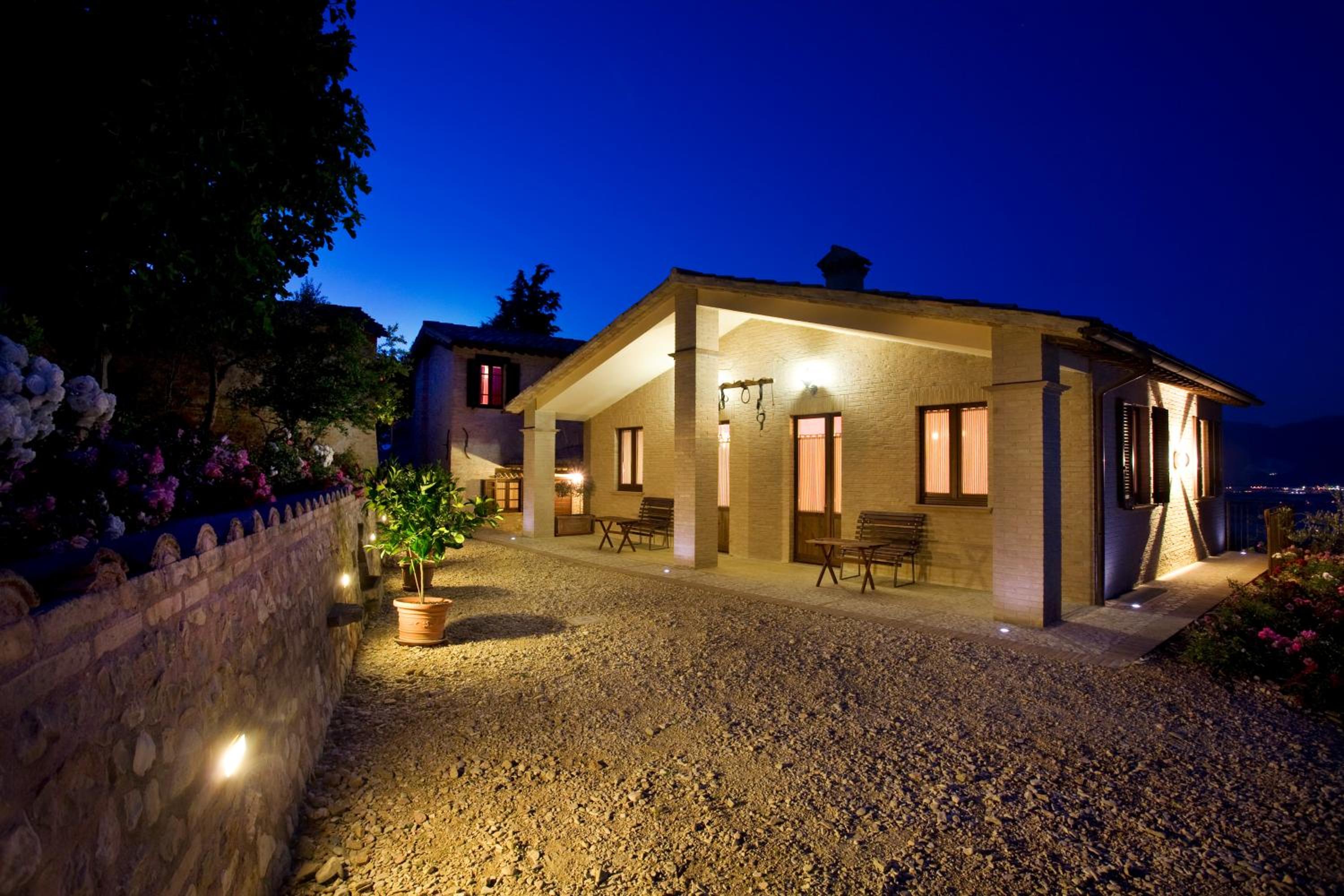 Agriturismo il Girasole view 3