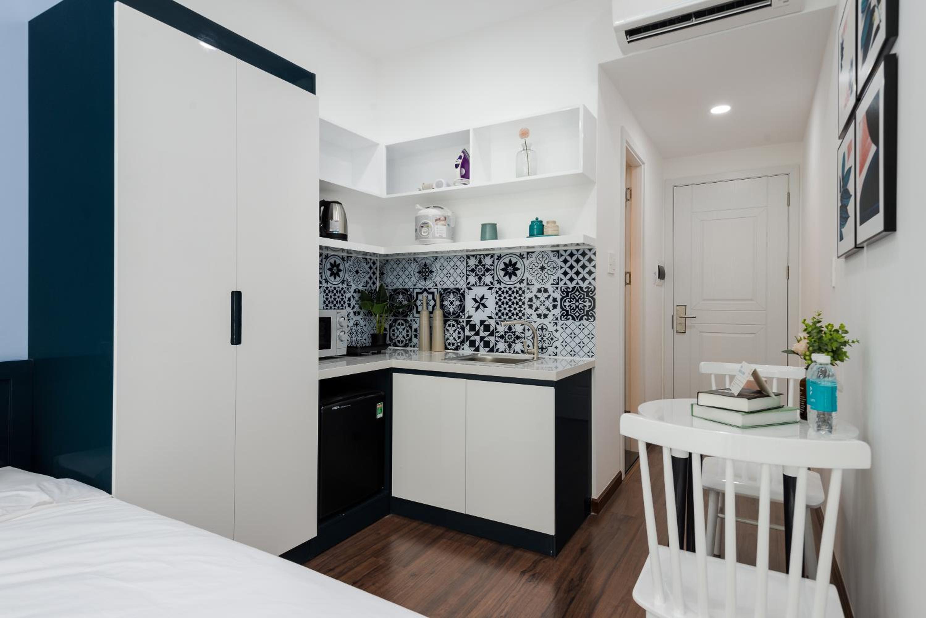 Cozrum Homes The Gallery Residence