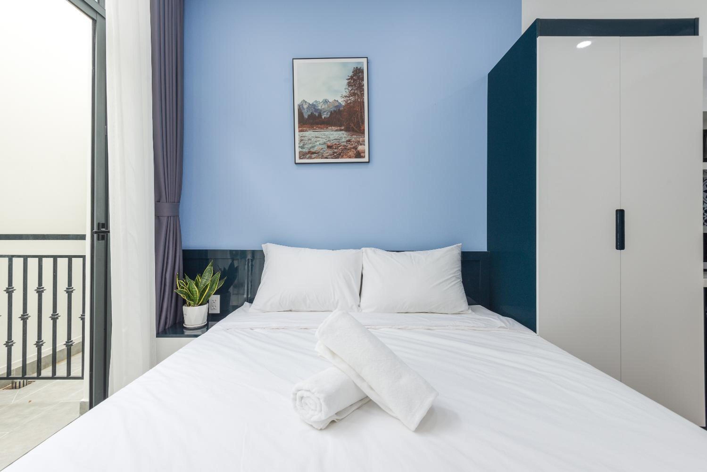 Cozrum Homes The Gallery Residence