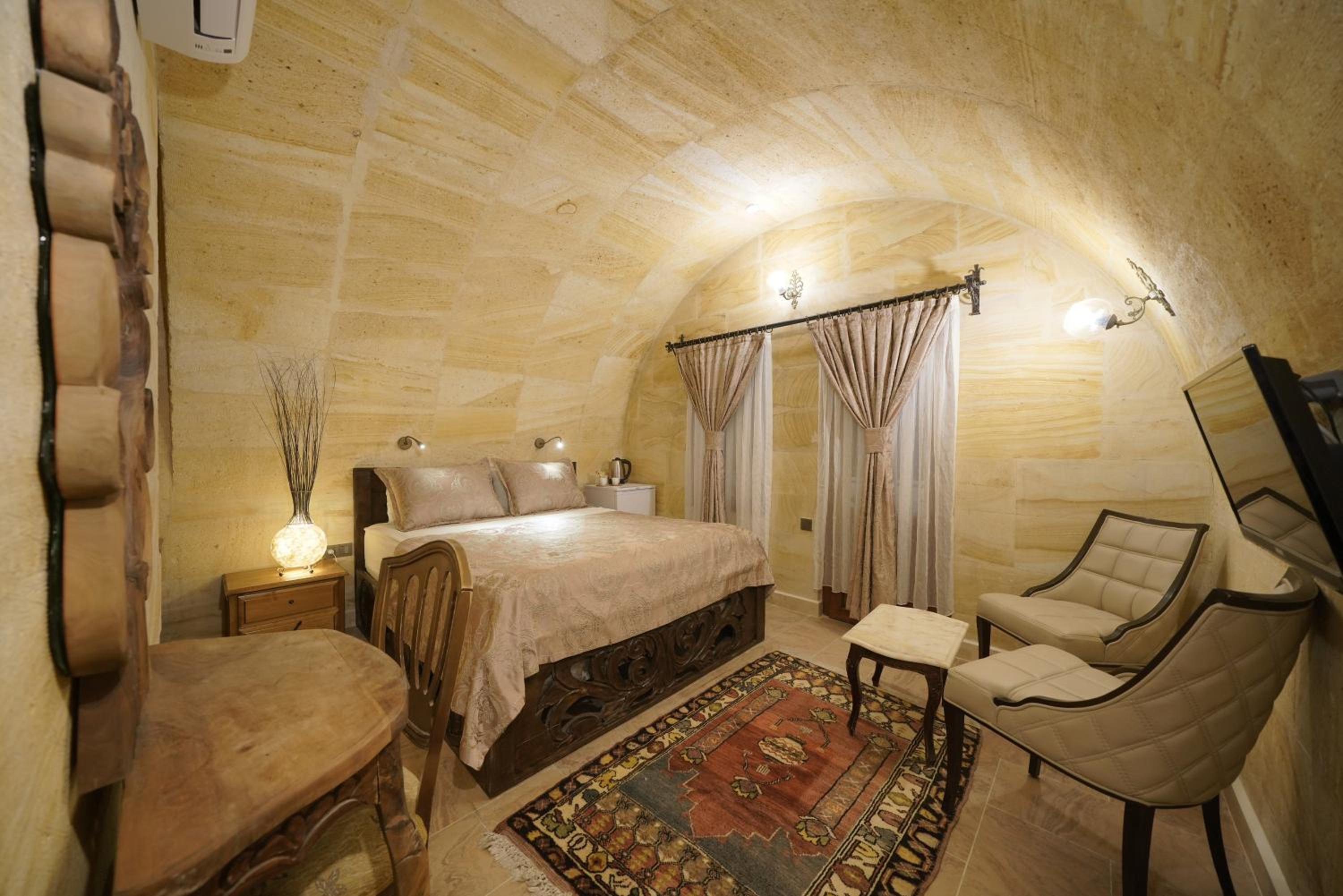 Walnut House Otel - Image 36