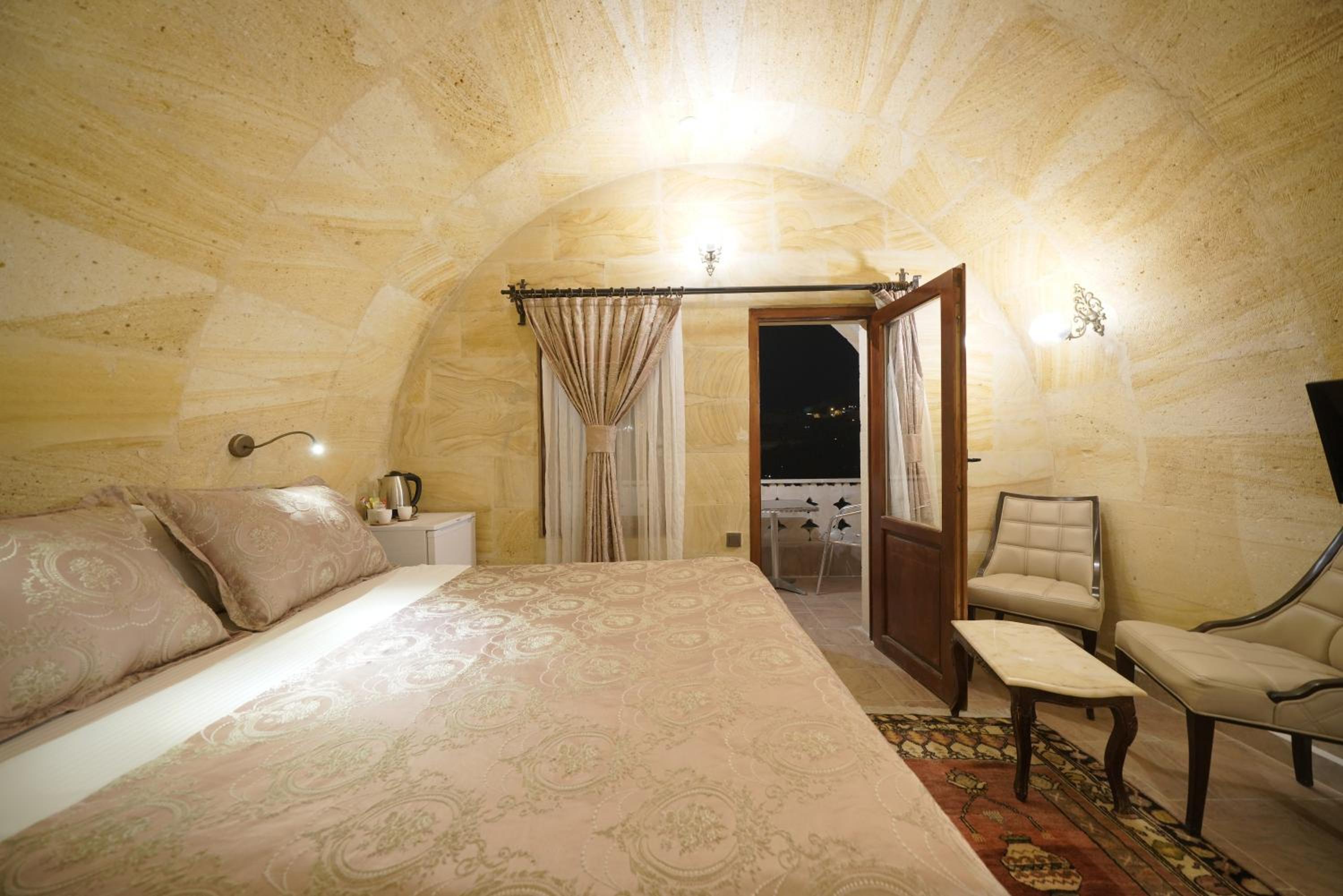 Walnut House Otel - Image 38