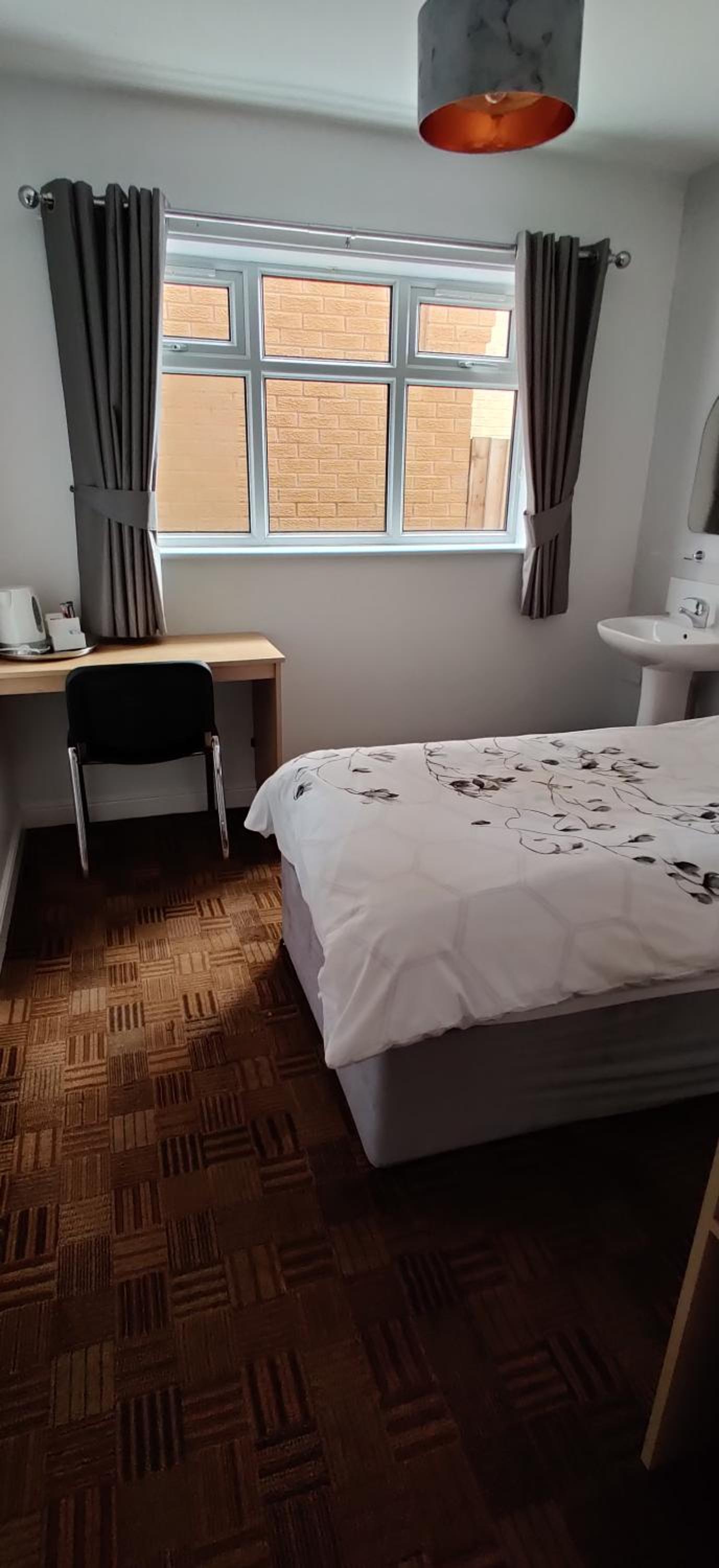 Leicester Vacations - Aaron Lodge Guest House - Property Image 26