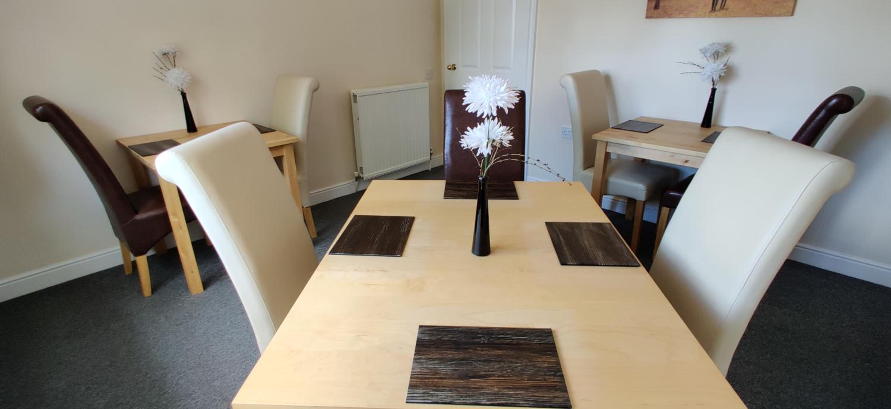 Leicester Vacations - Aaron Lodge Guest House - Property Image 17