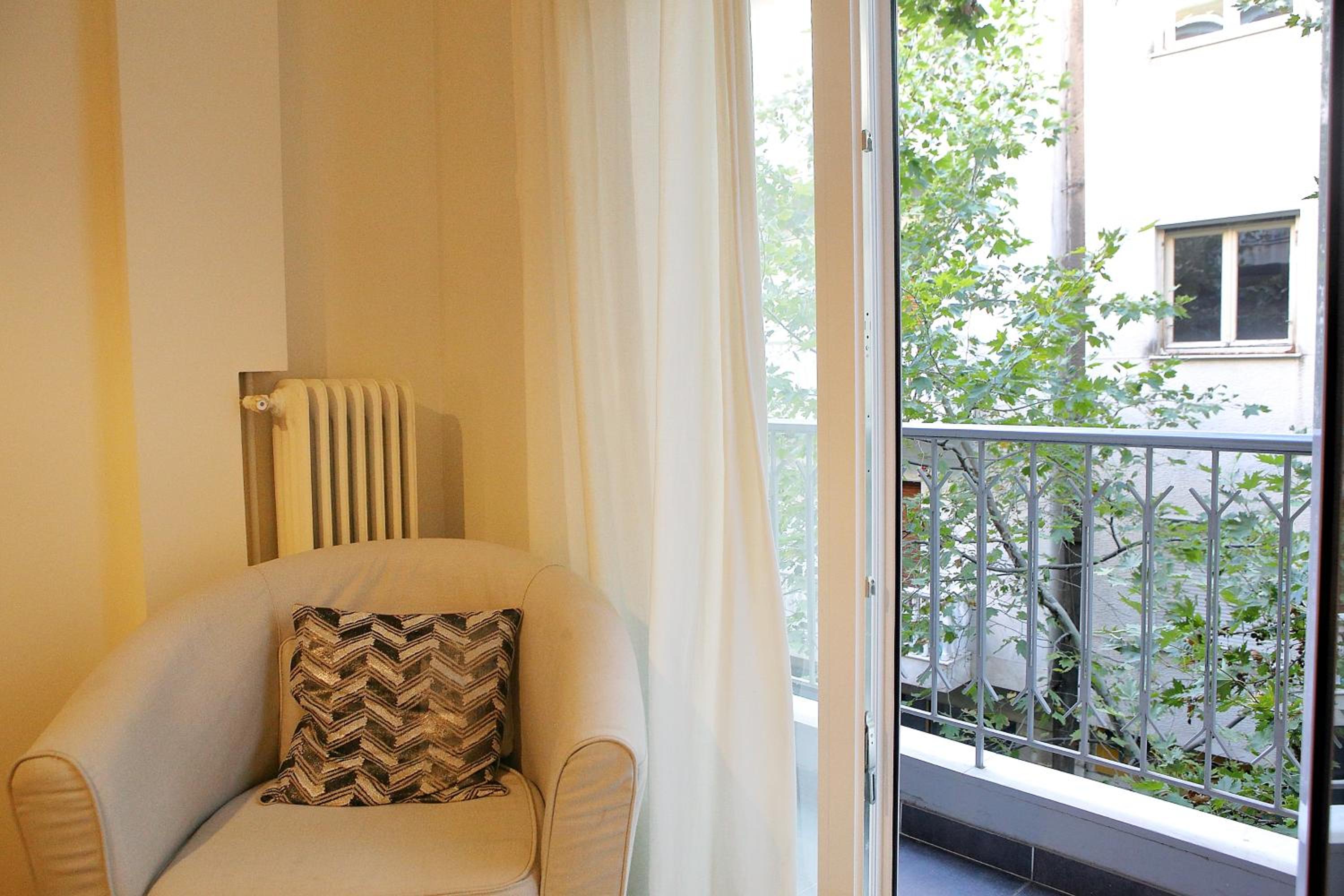 VZ Athens Apartment